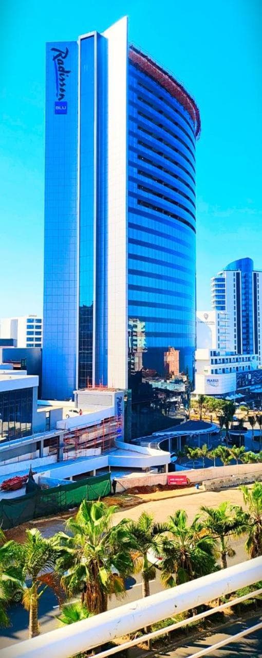 Oceans Apartments Balcony Suites in the Radisson Blu Hotel Building Tower,Durban,Umhlanga