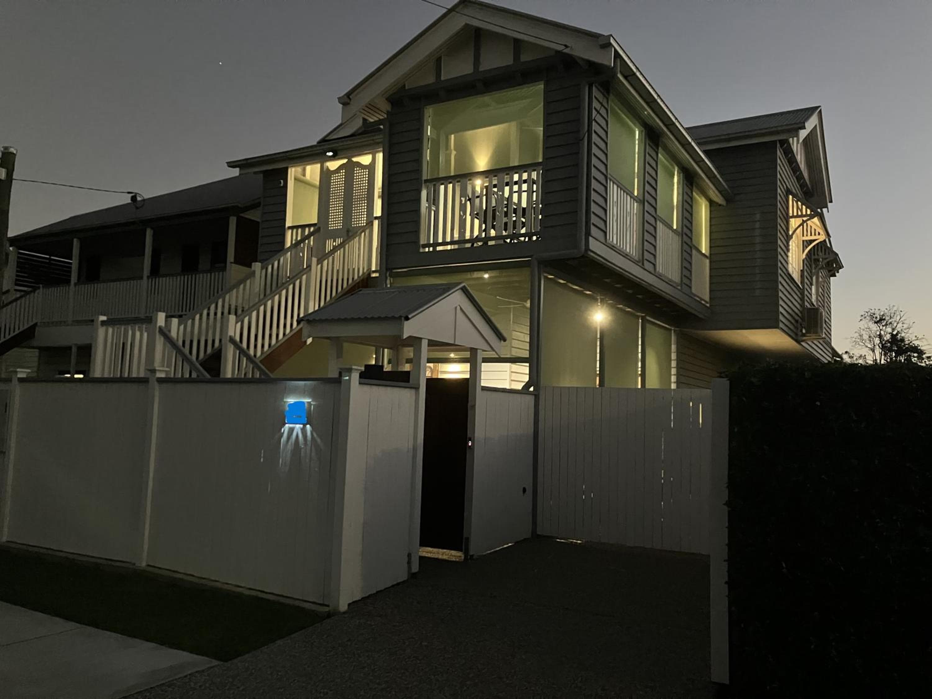 Old Queensland Charm Entire upper level