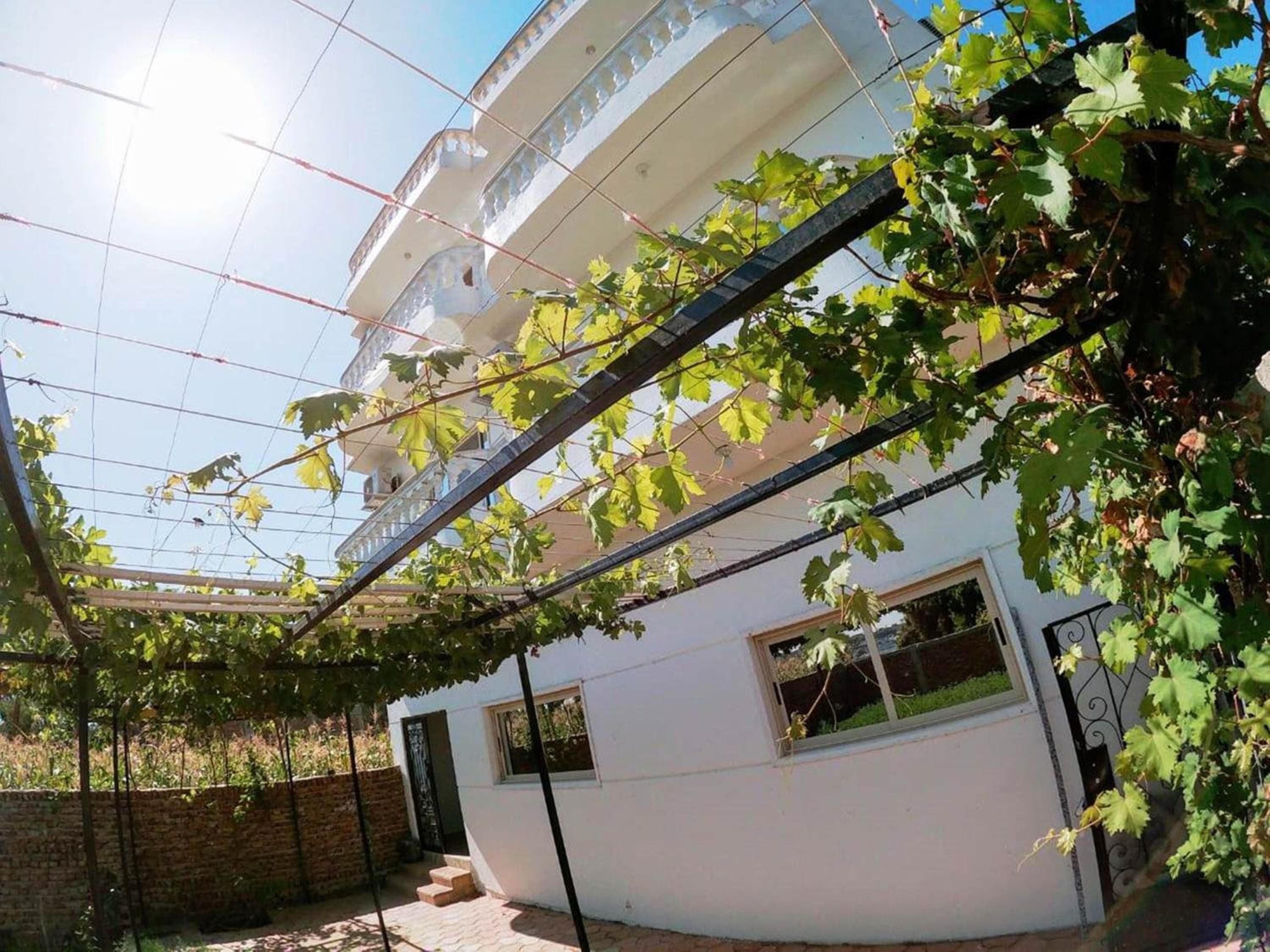 Villa Set ma'at Nile view