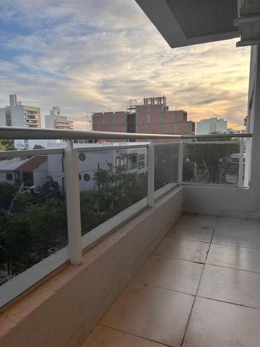 DEPTO EN AV ROCA PARA HASTA 4 PERSONAS - Edificio MIRÓ1