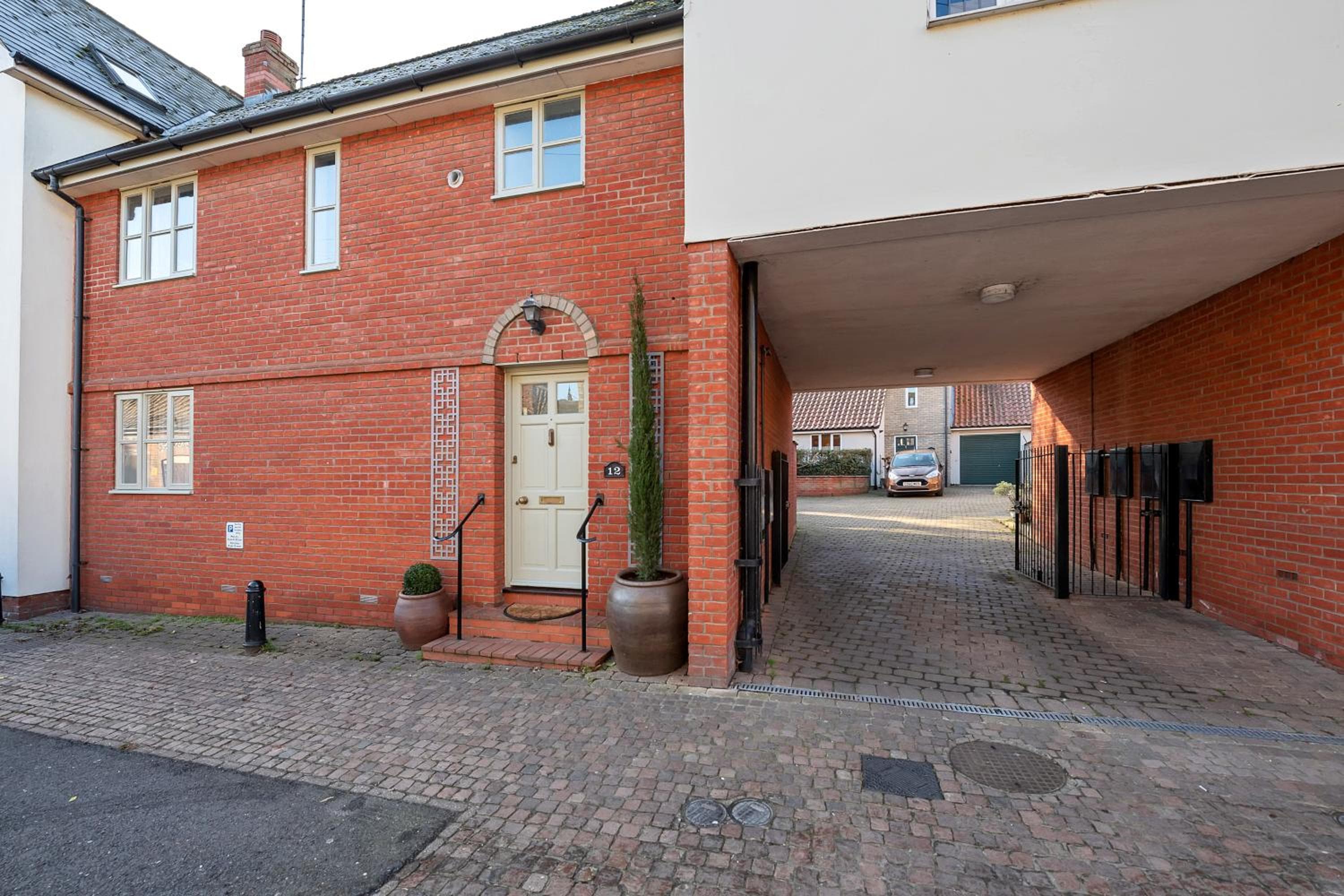 2 Bedroom stylish property set behind the angel hotel with parking and a courtyard garden