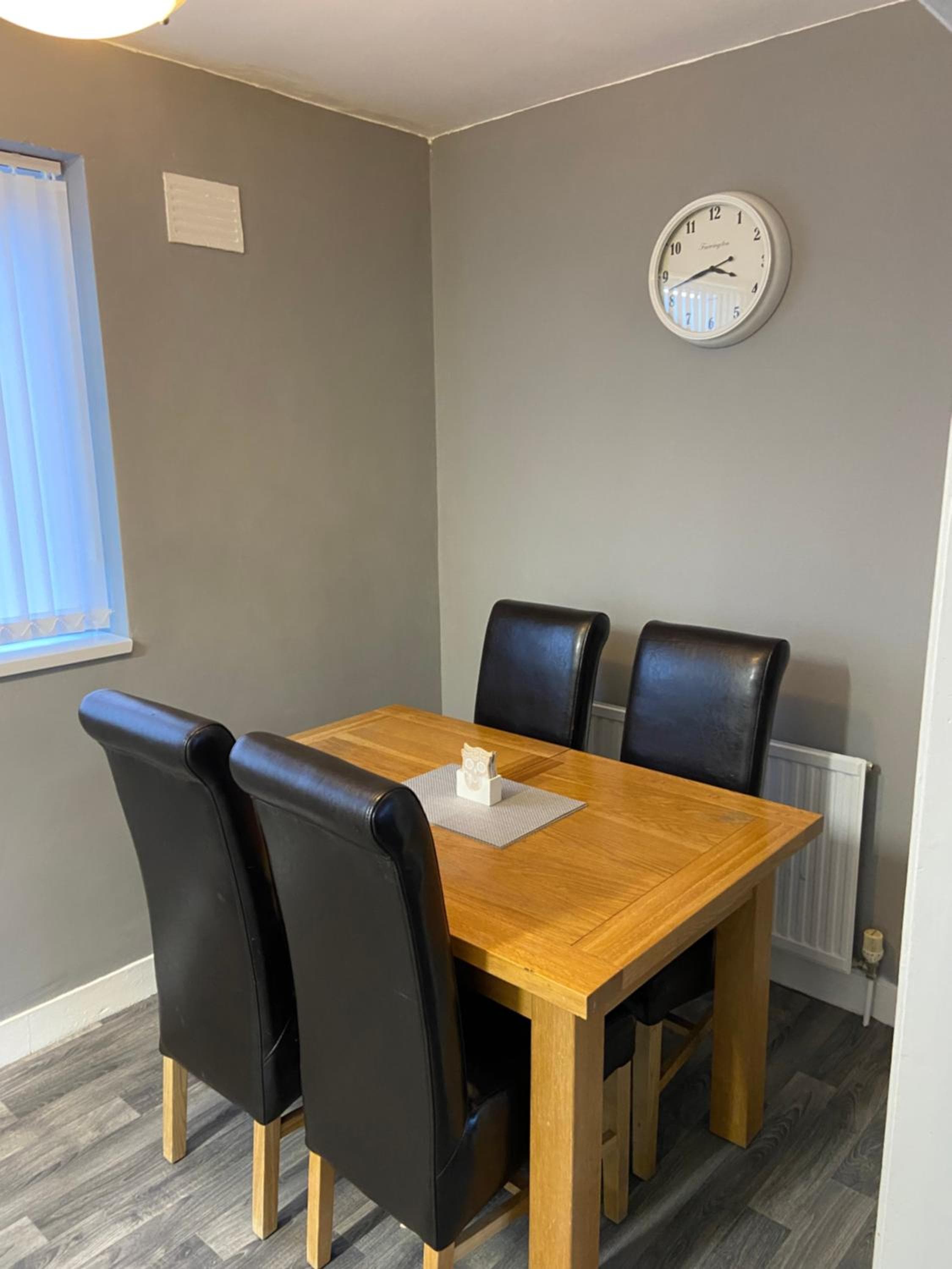 Sheffield spa view 2 bed house free parking