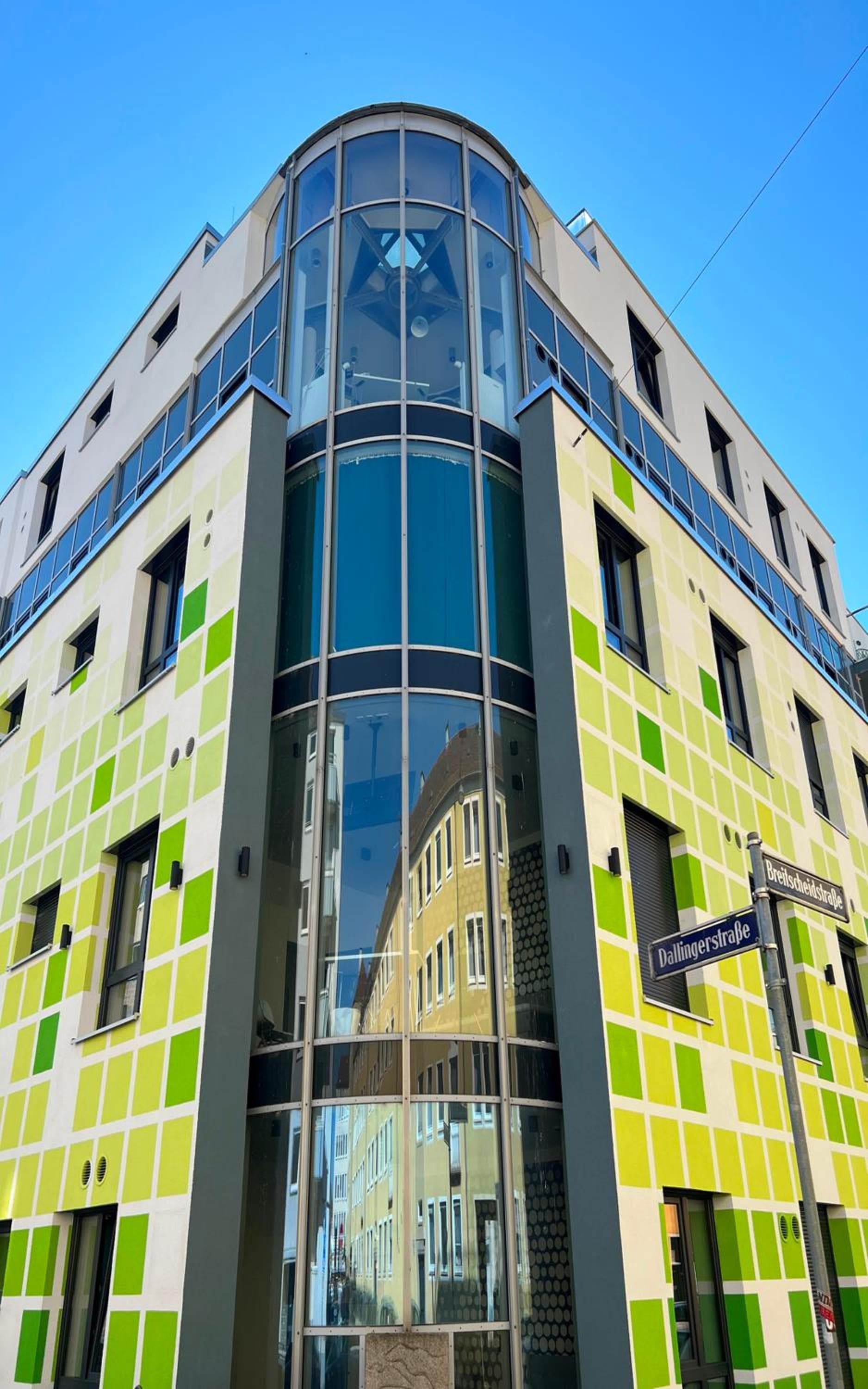 THE Penthouse at Eco Smart Apartments
