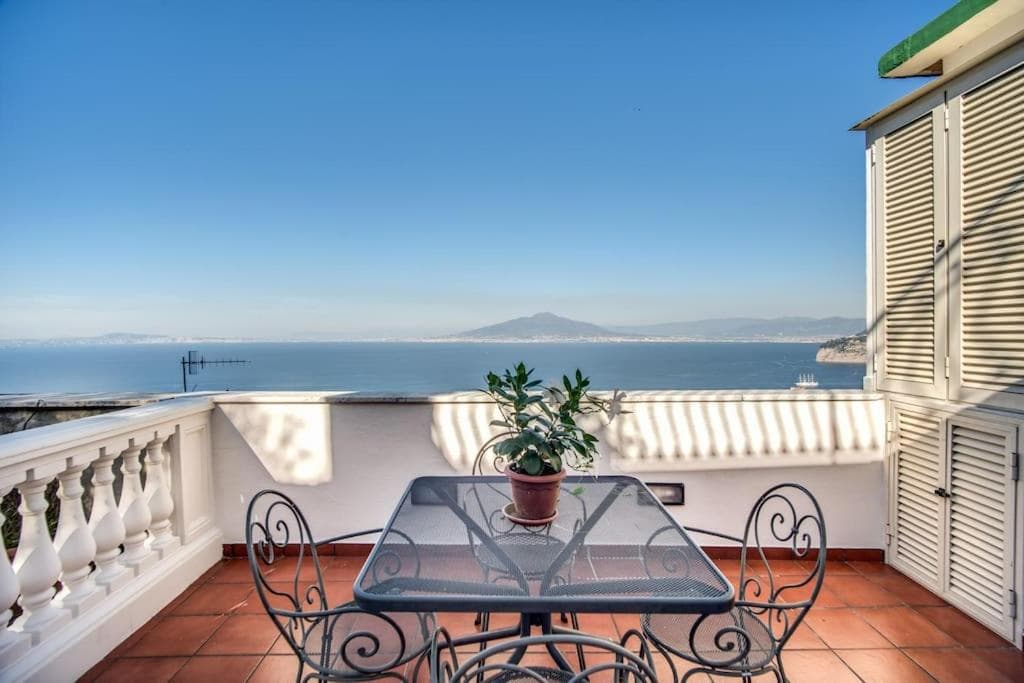 Holiday House Aura sea view
