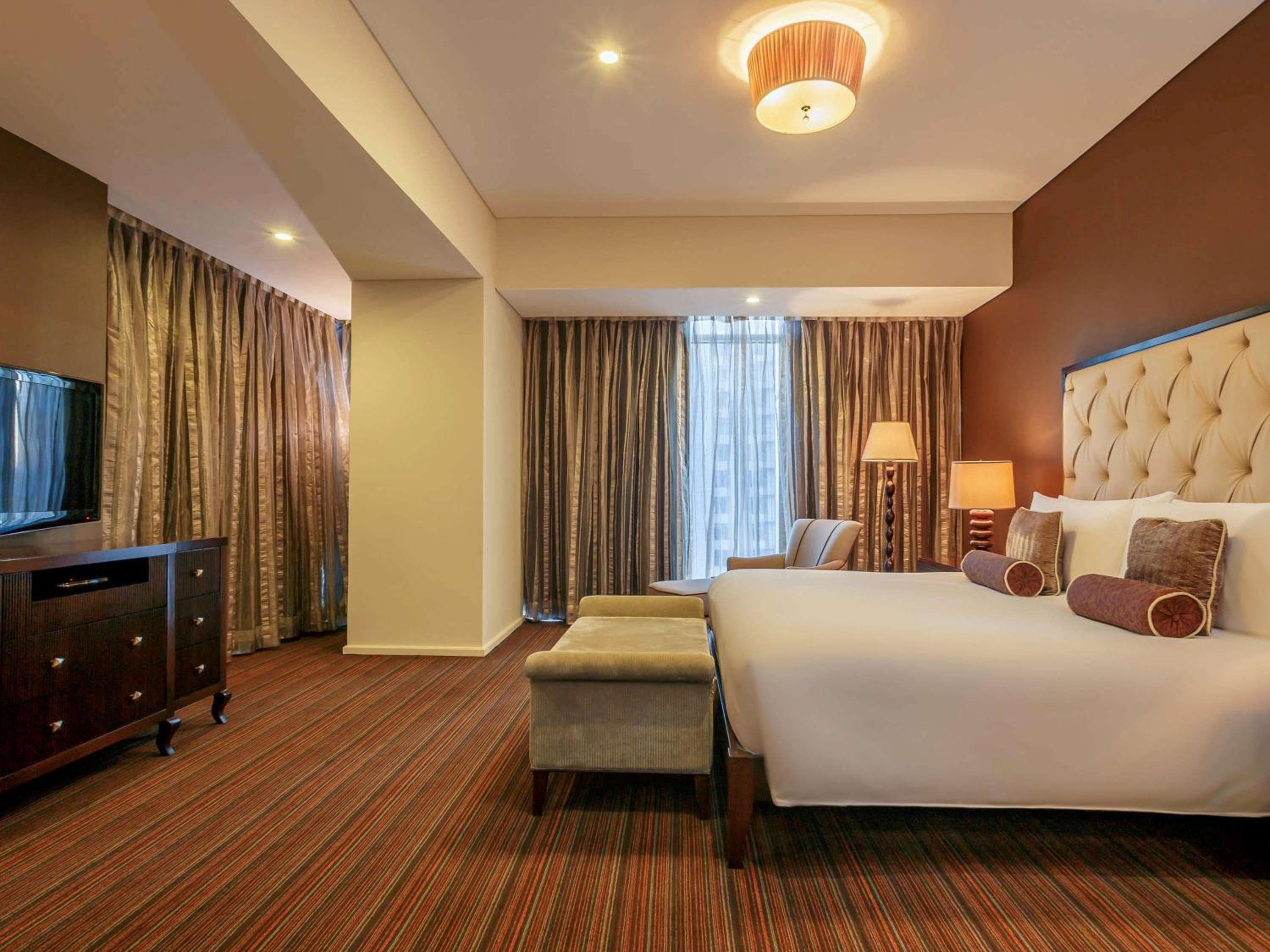 Joy Nostalg Hotel and Suites Manila Managed by The Ascott Limited