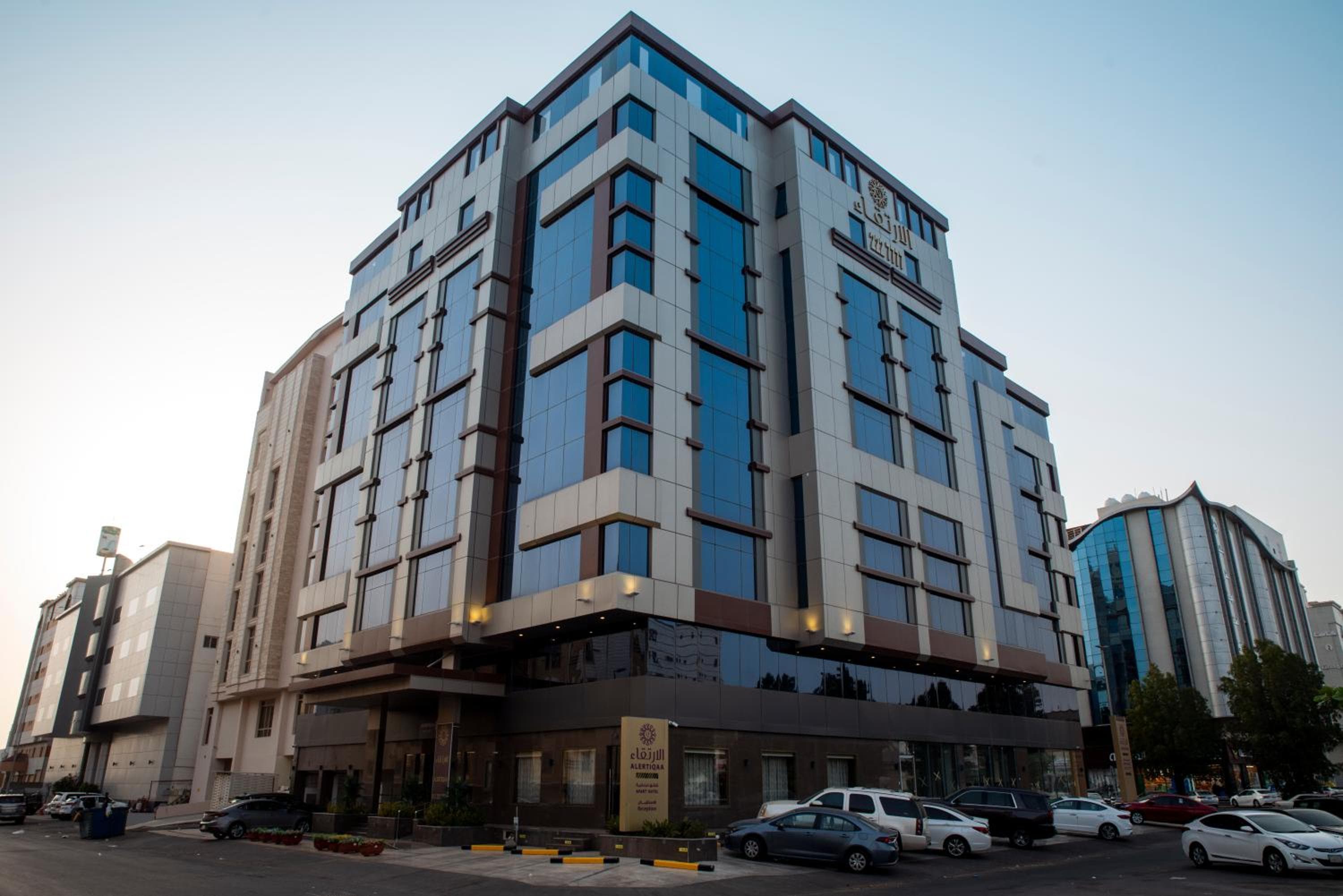 Al Ertiqaa Hotel