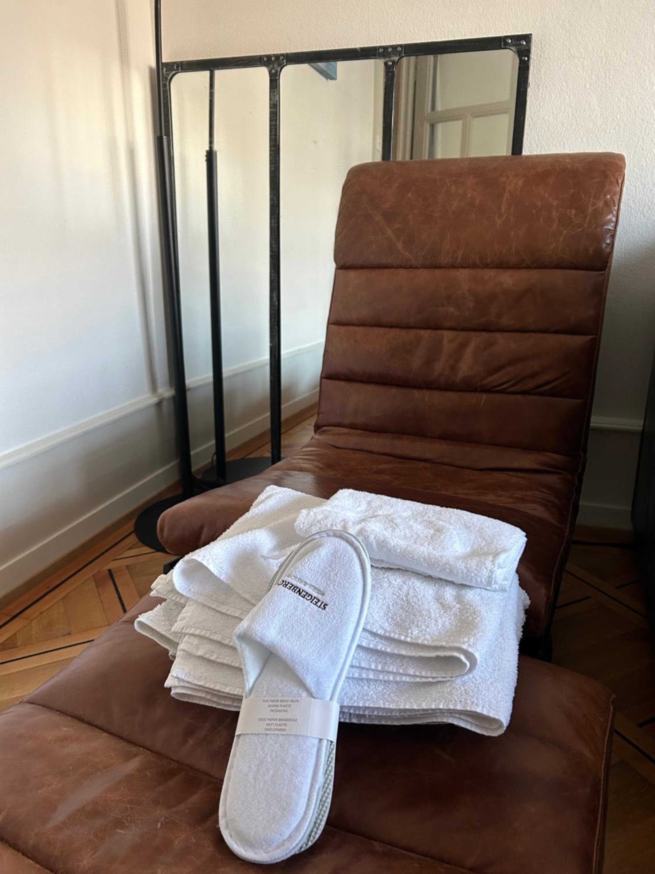 Doubleroom, Kitchen, free transport card- Geneva Lake