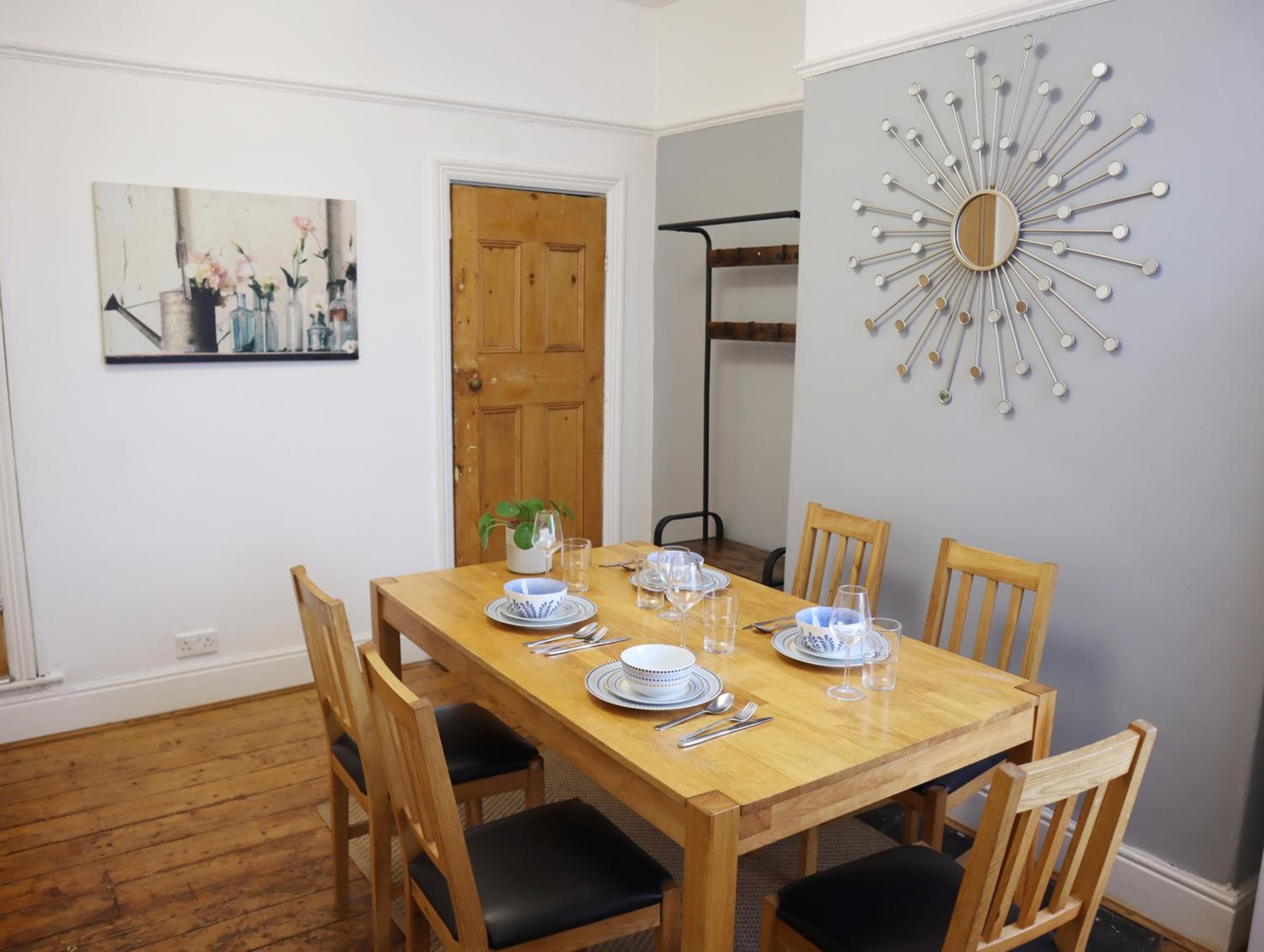 Lovely 3 beds house 6 guests King beds