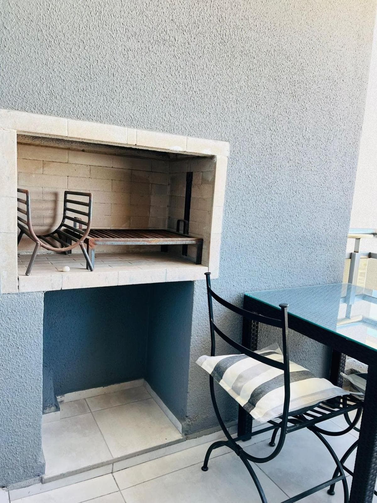 DEPARTAMENTO DE 1 DORMITORIO CON VISTA A LAS SIERRAS Av Colon 5034