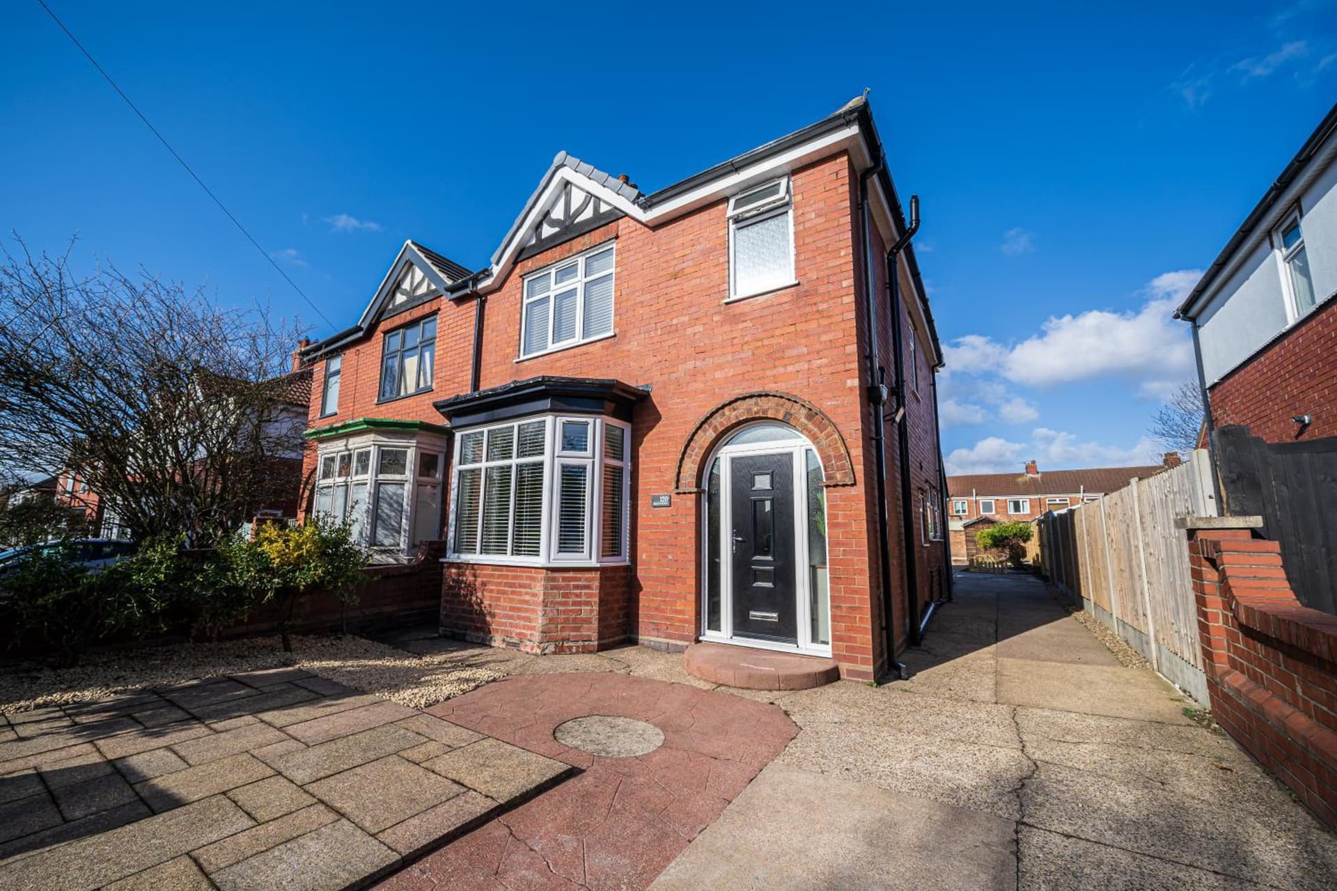 Highgate Beach House - Great for family stays and contractors