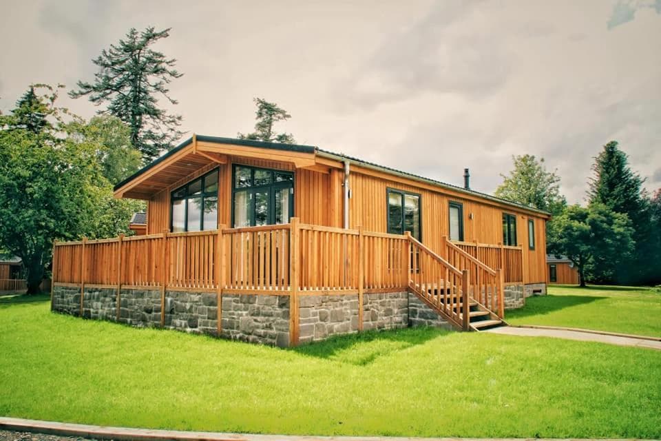 Loch Lomond Castle Lodges