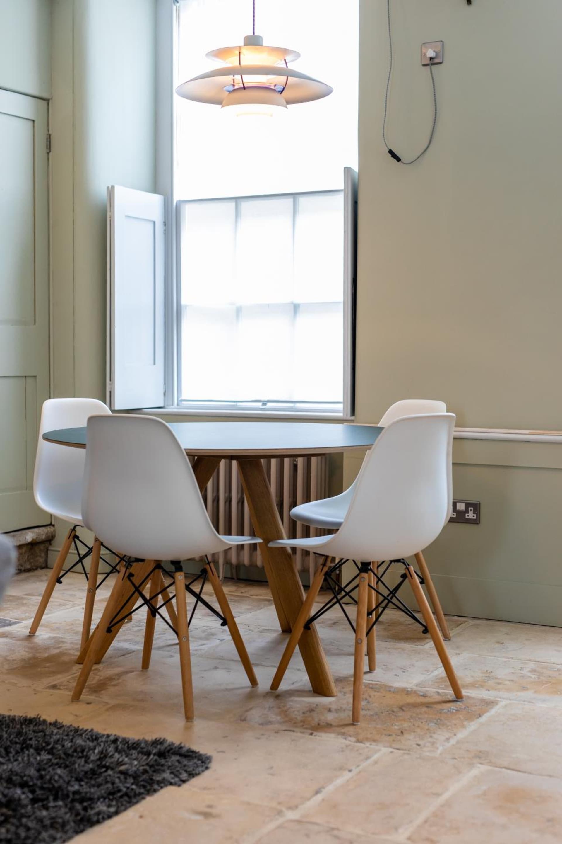 Walcot Apartment