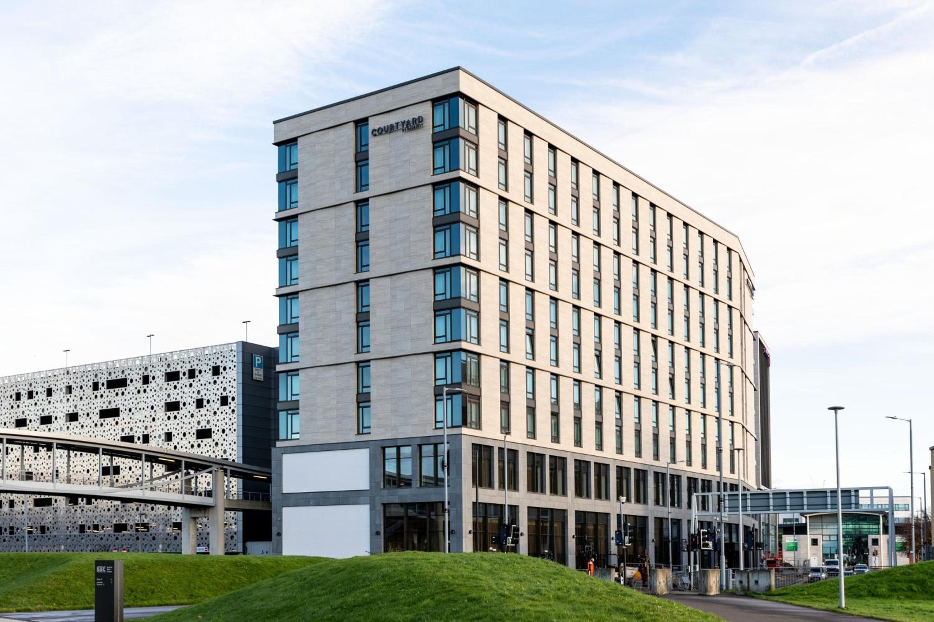 Courtyard by Marriott Glasgow SEC 4