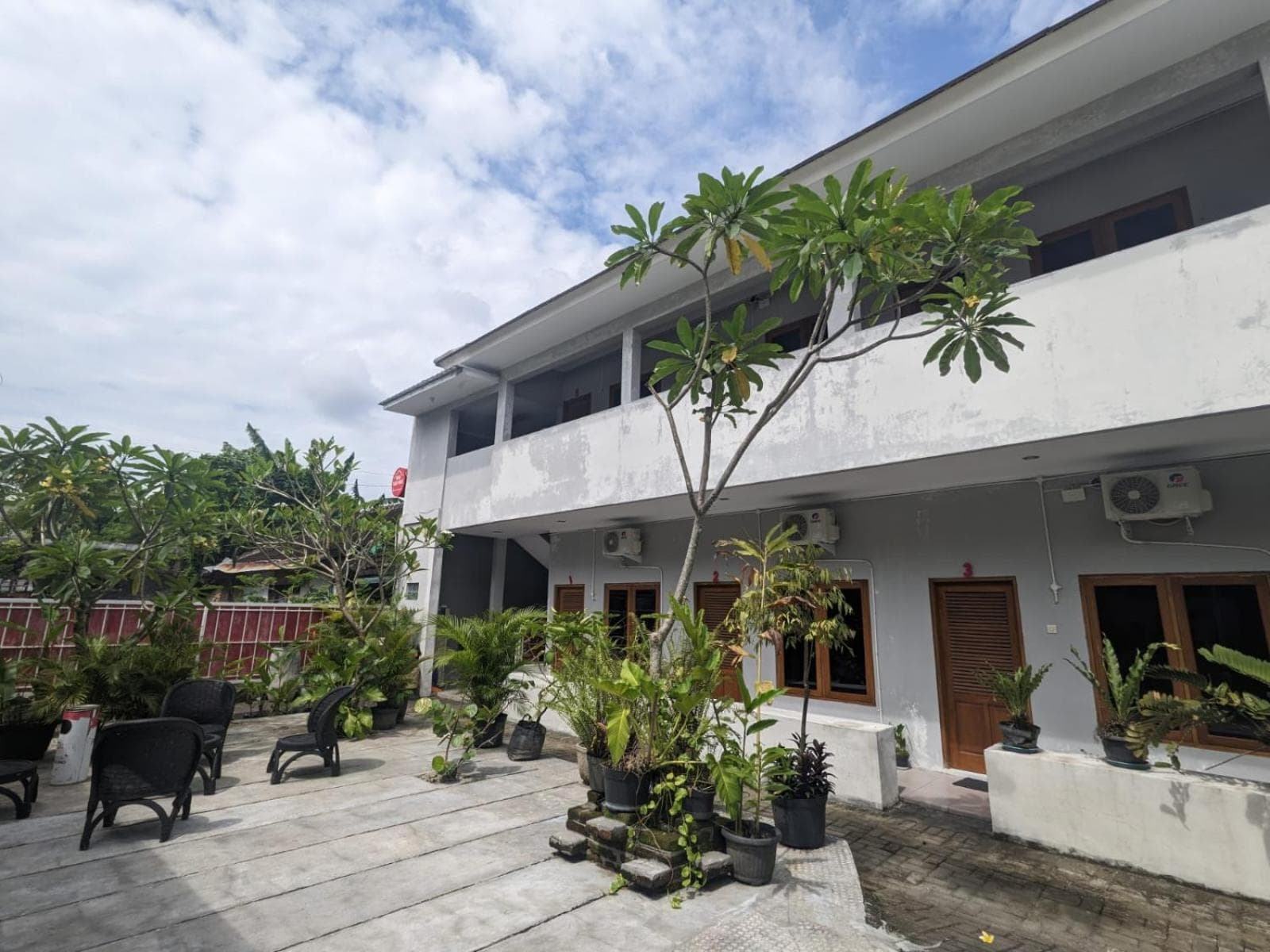 Rumah Pagar Merah Homestay