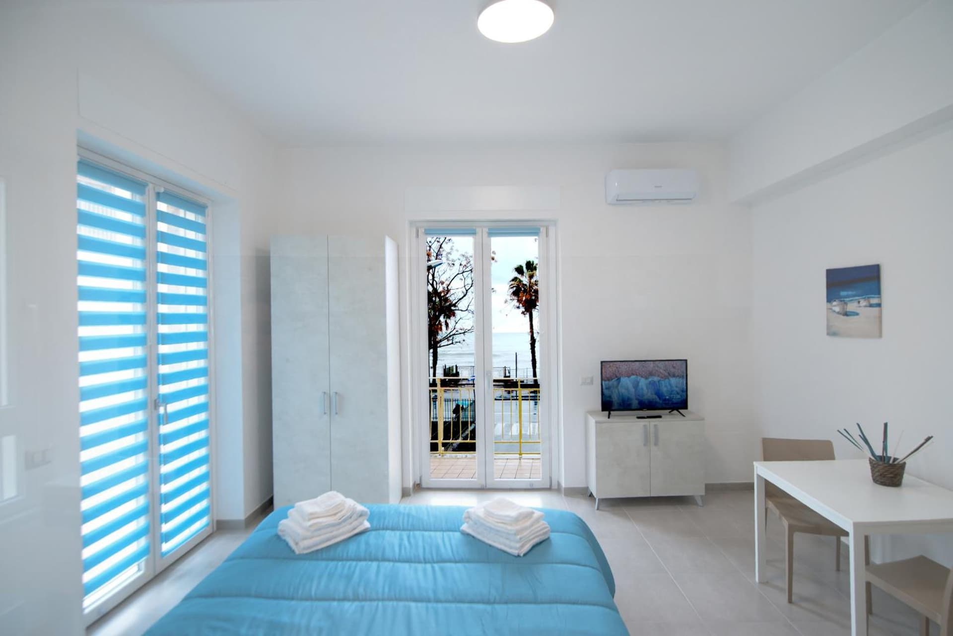 Rocciola Home