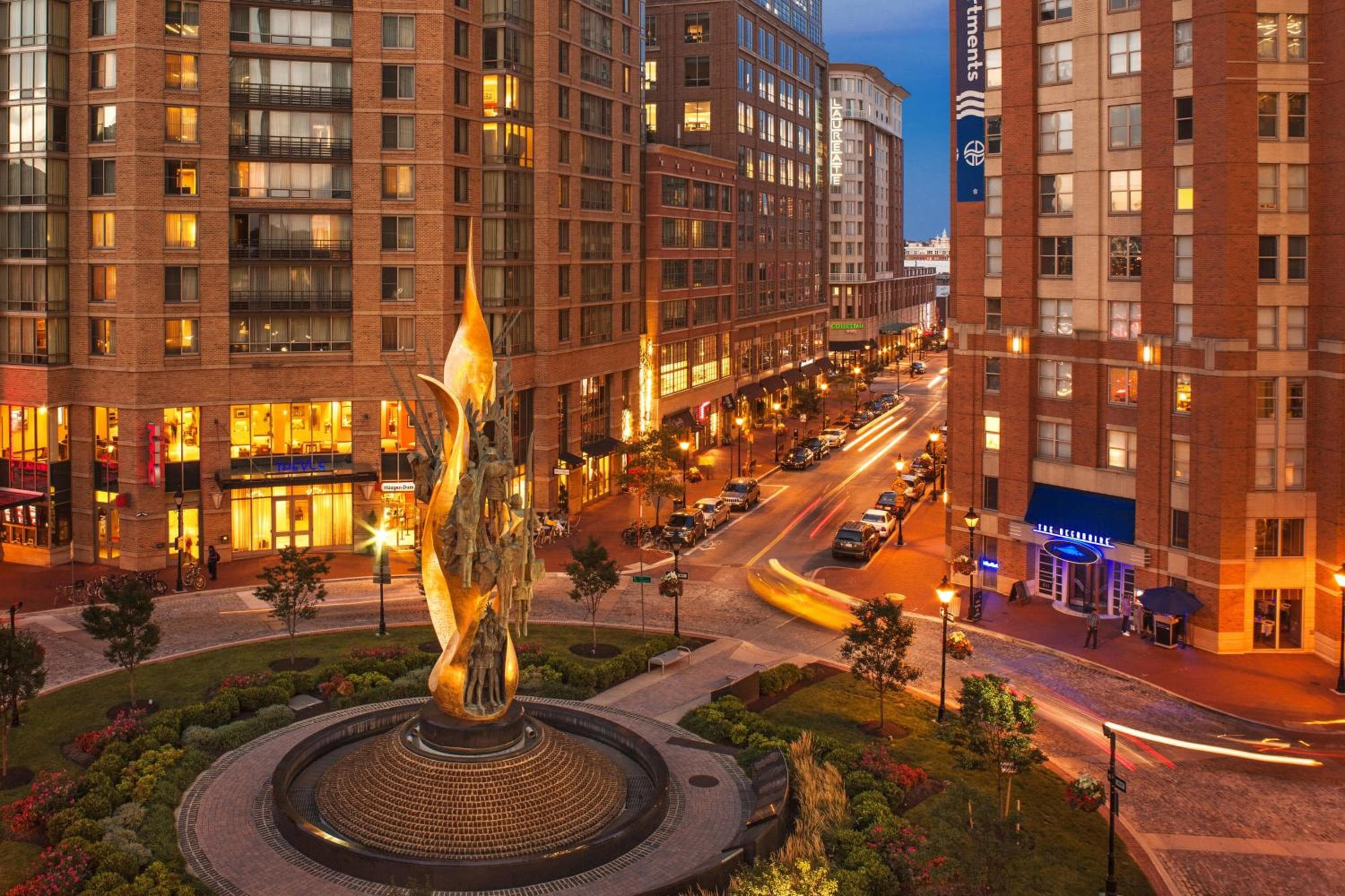 Courtyard by Marriott Baltimore Downtown Inner Harbor
