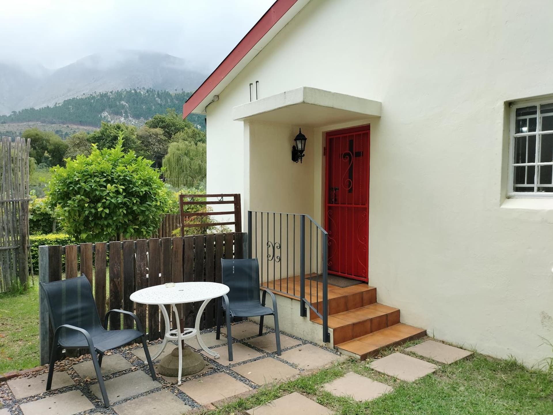 Olive and Vine Farm Cottage