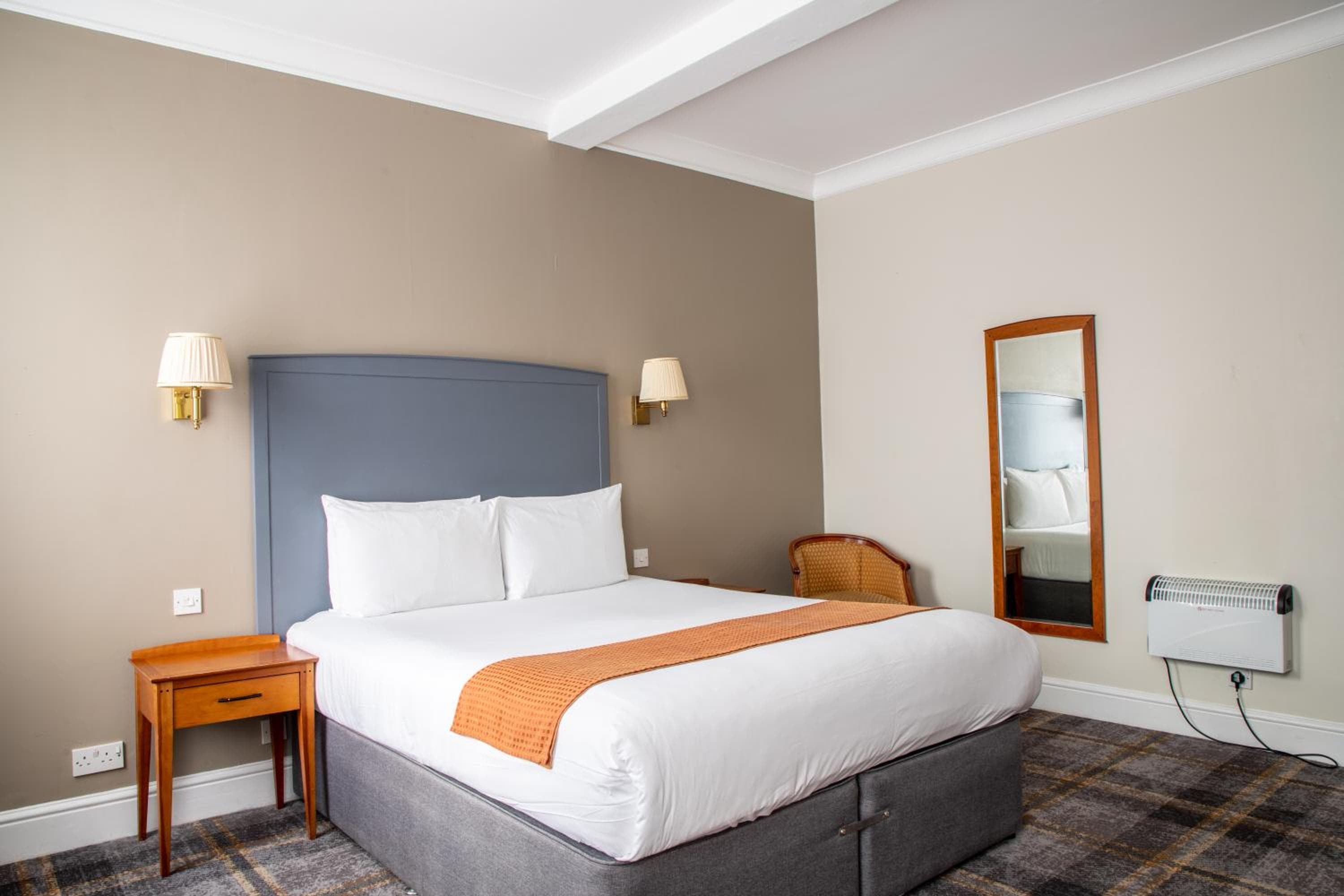 Arnos Manor Hotel 3