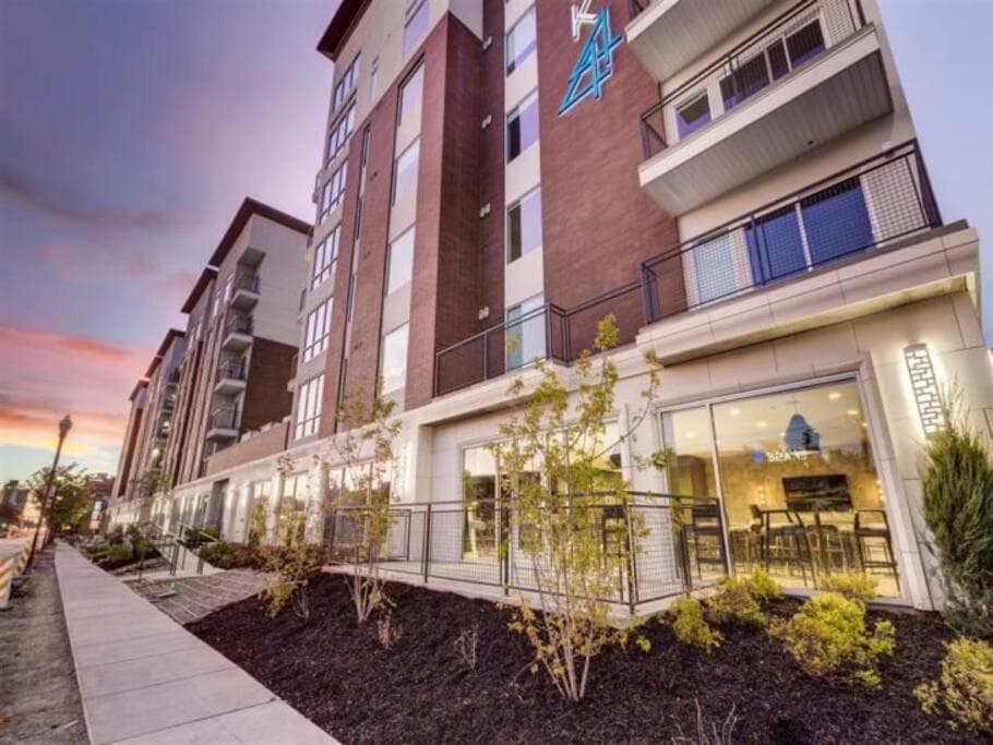 Urban Oasis in the Center of SLC