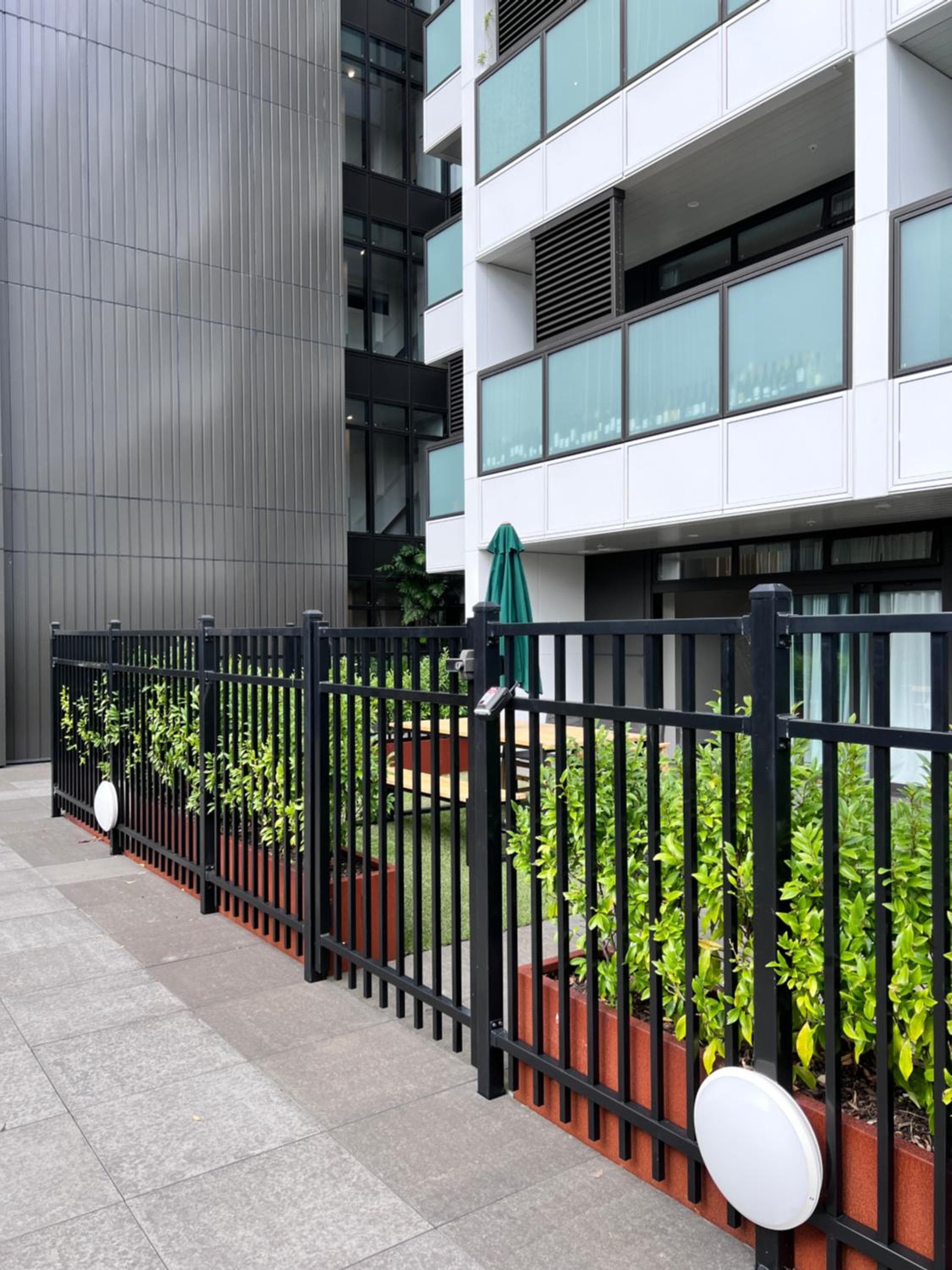 3 bedroom apartment in Newmarket