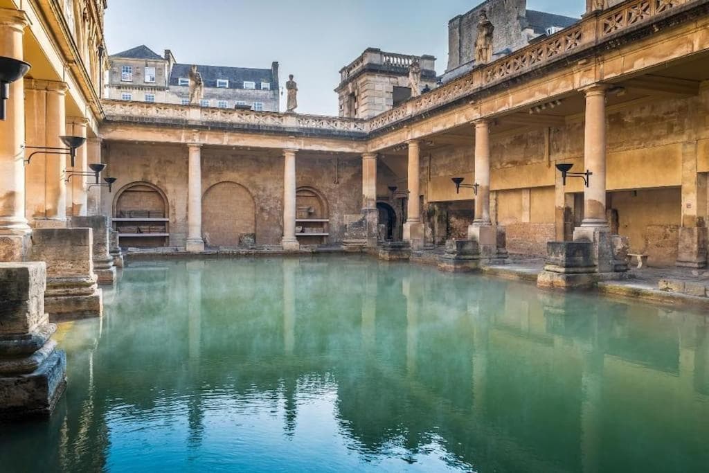 Brand new Georgian flat in Bath