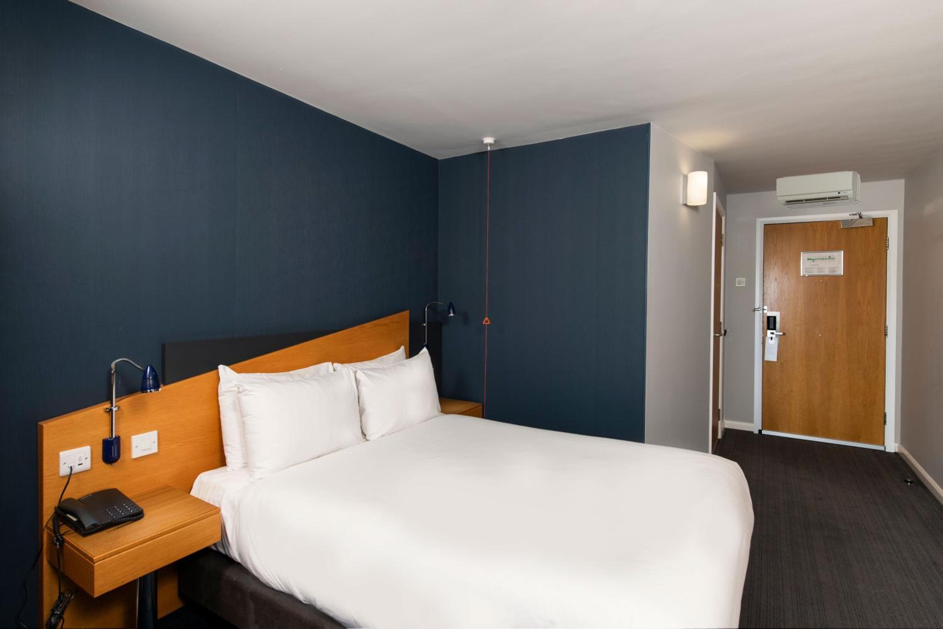 Holiday Inn Express Glasgow City Riverside by IHG 4