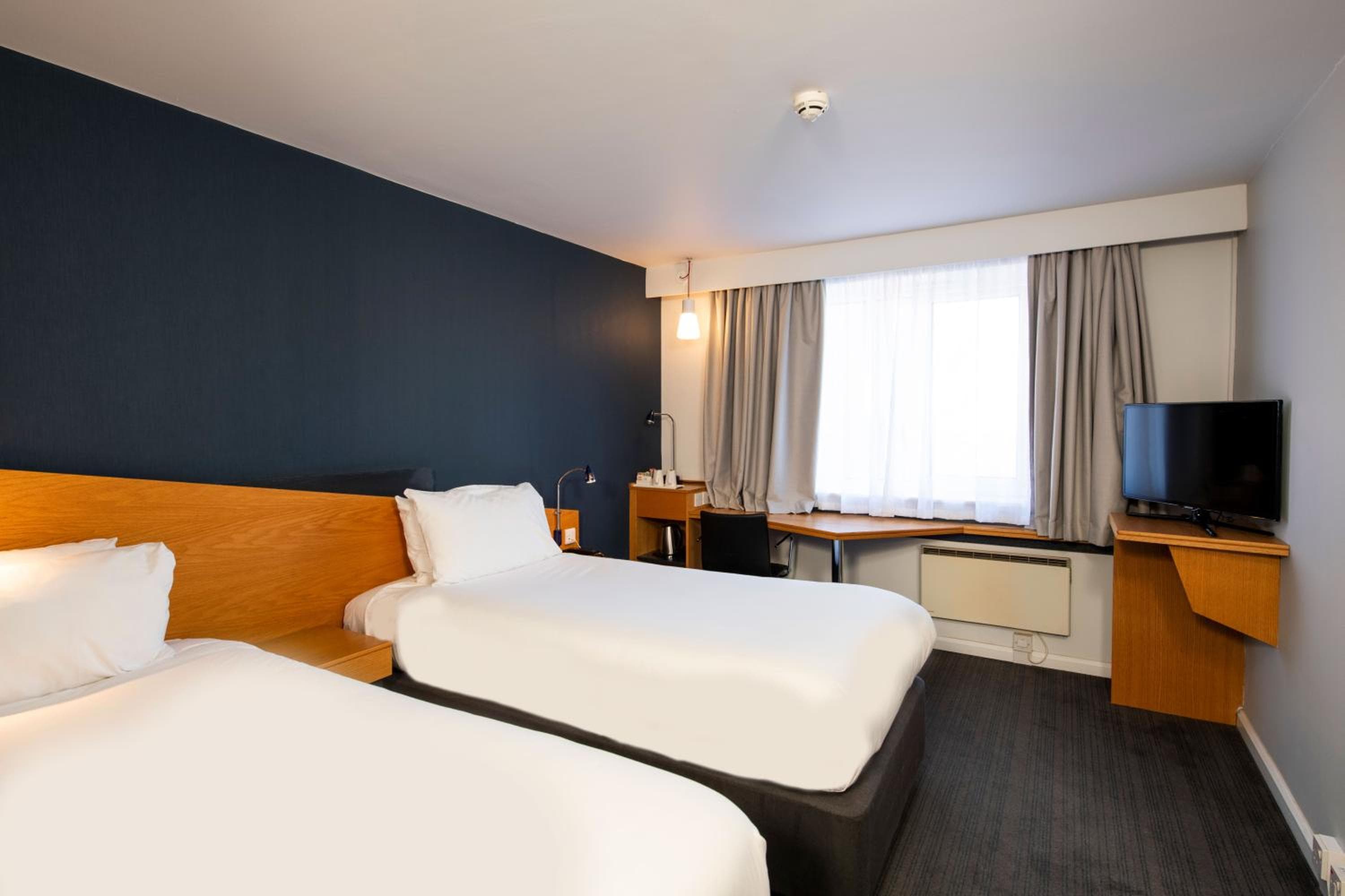 Holiday Inn Express Glasgow City Riverside by IHG 5