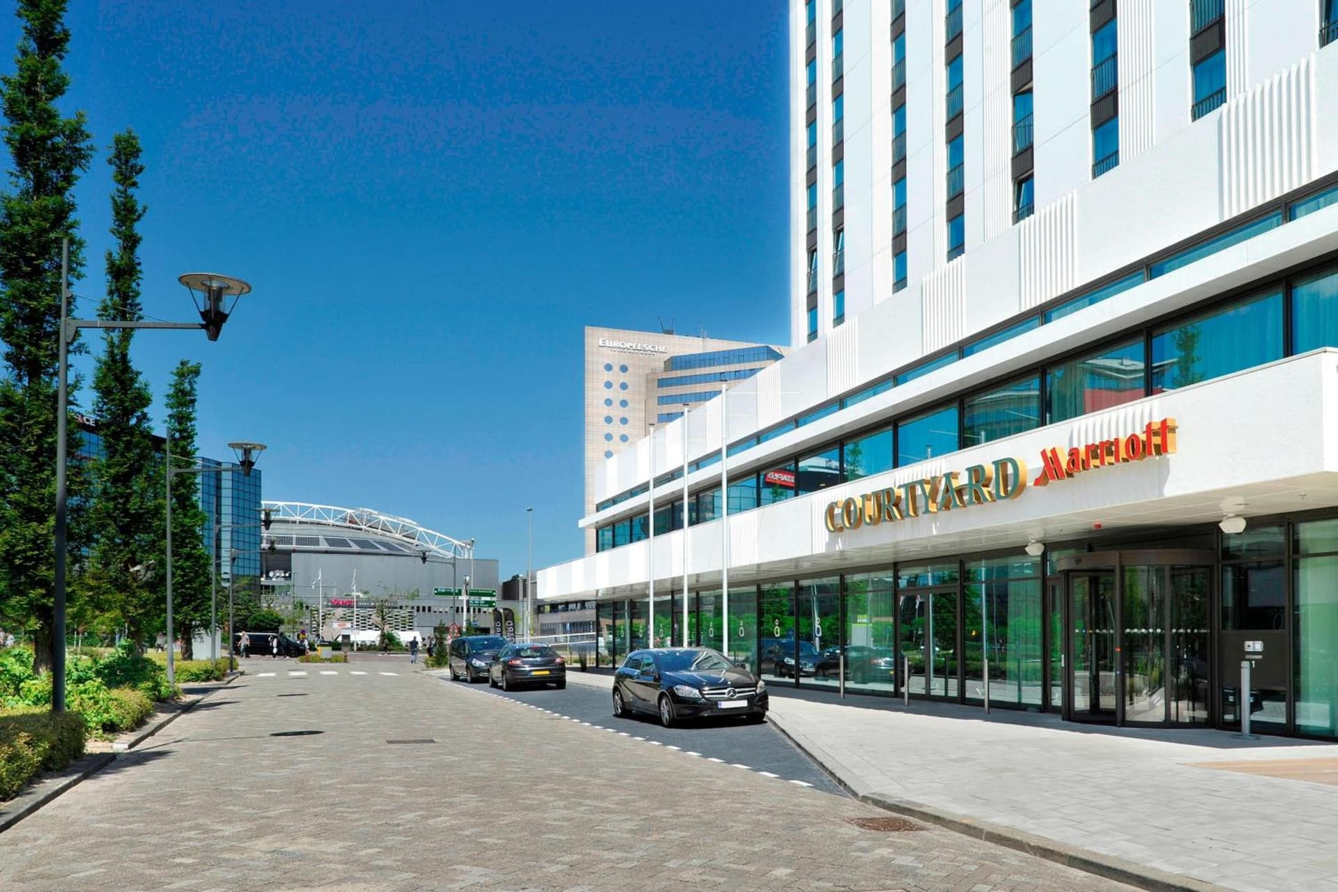 Courtyard by Marriott Amsterdam 3