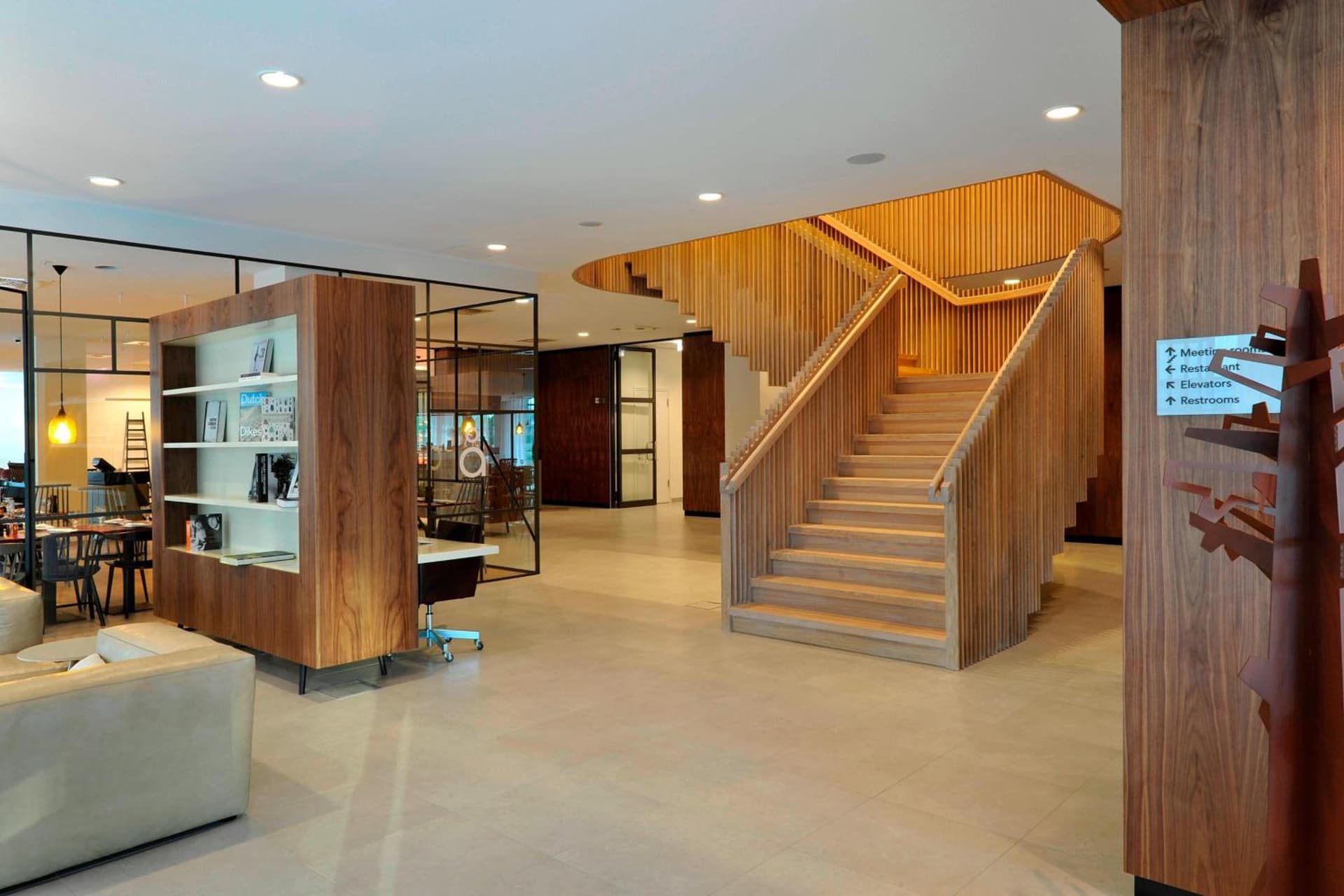 Courtyard by Marriott Amsterdam 5