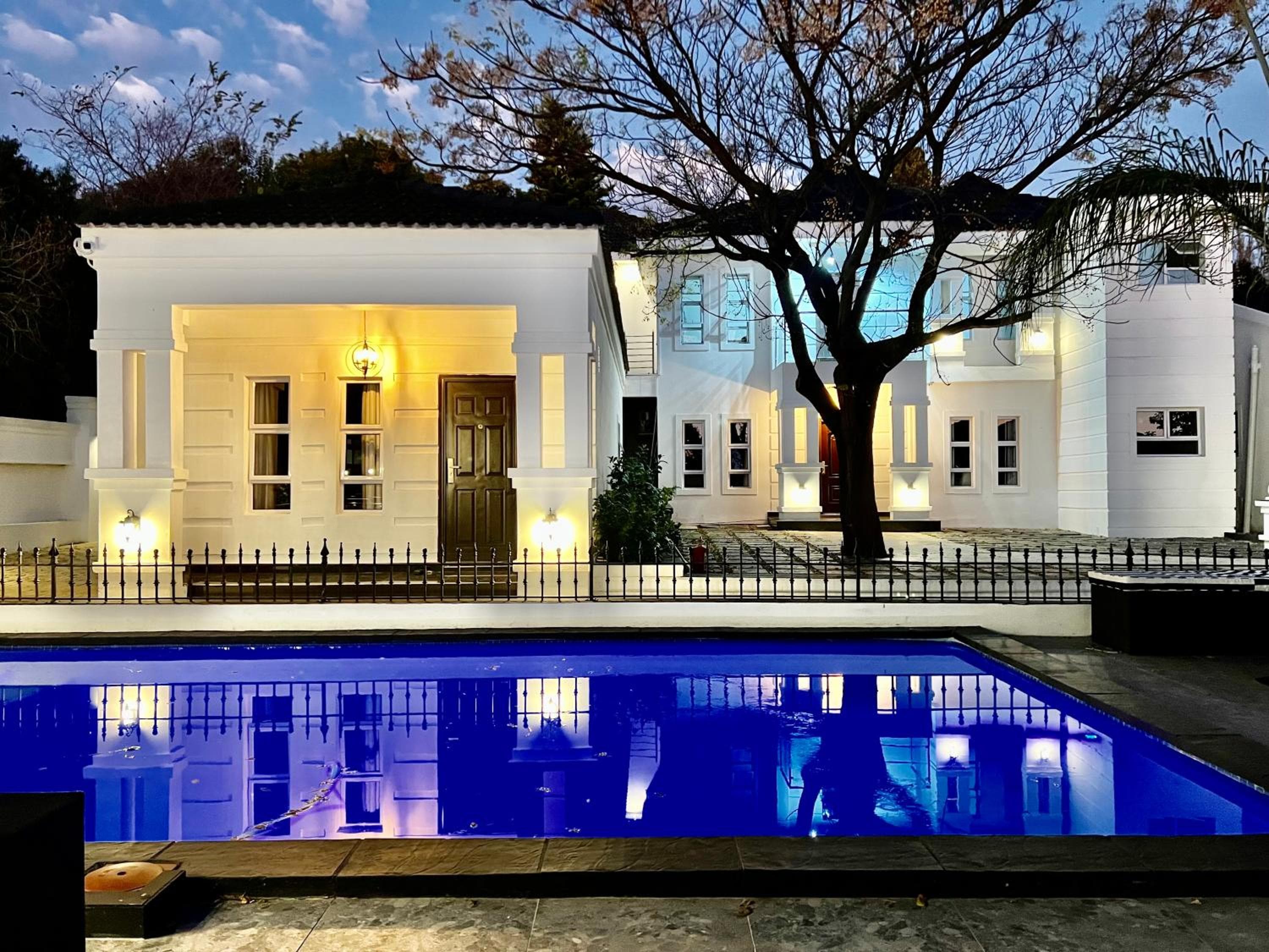 435 on vale boutique Villa
