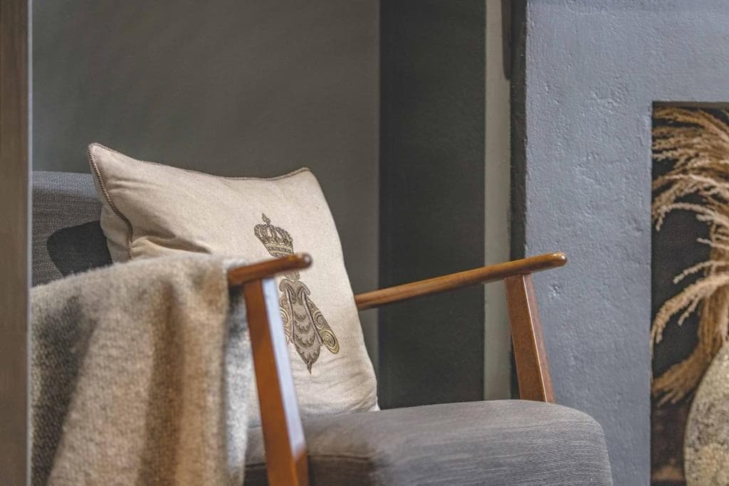 Stylish 2-Bed House With Office And Private Garden - By Tempstay