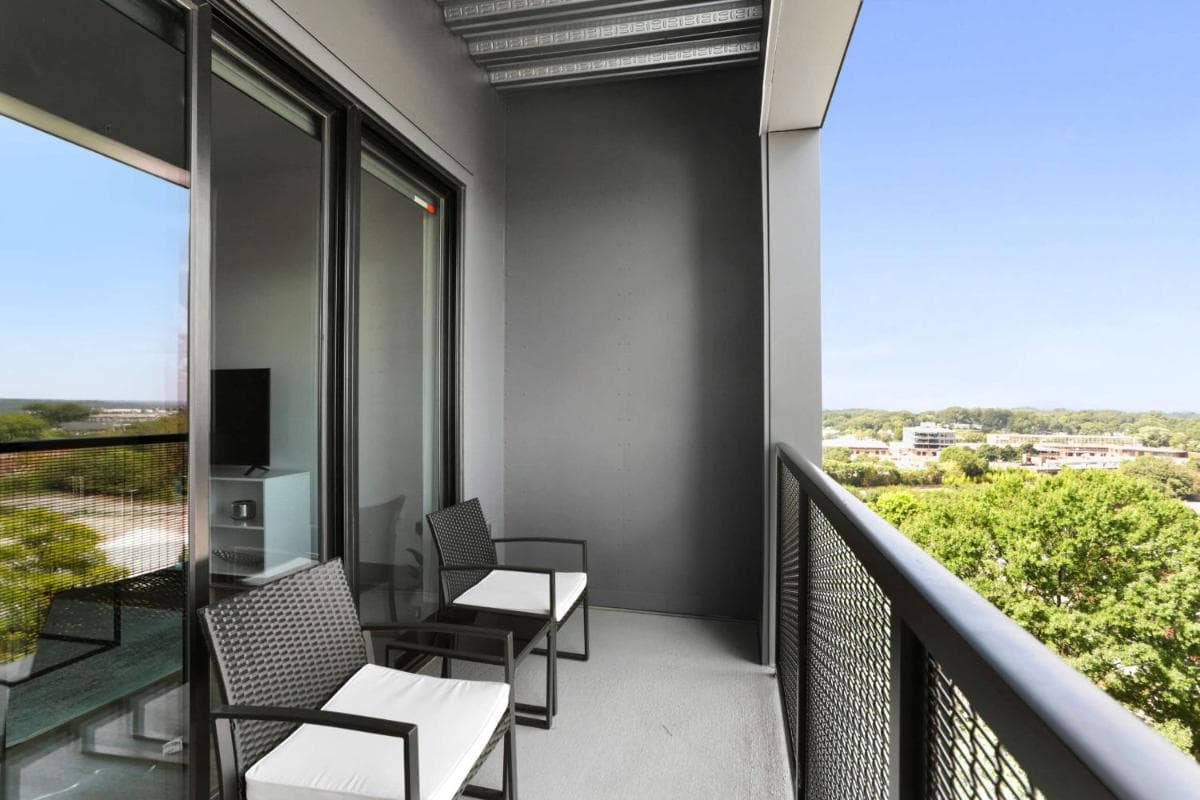 Amazing Apt in Midtown