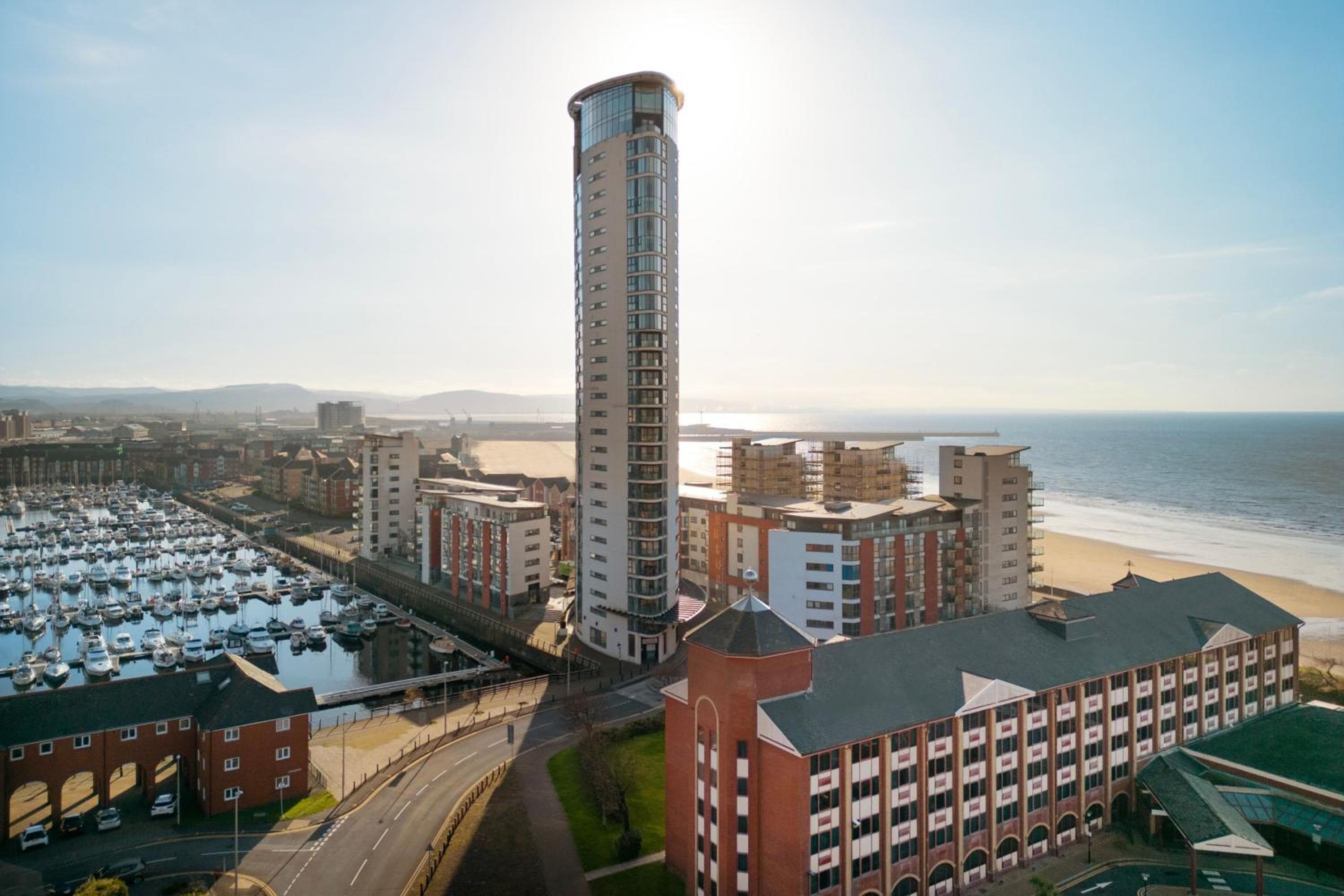 Delta Hotels by Marriott Swansea 2