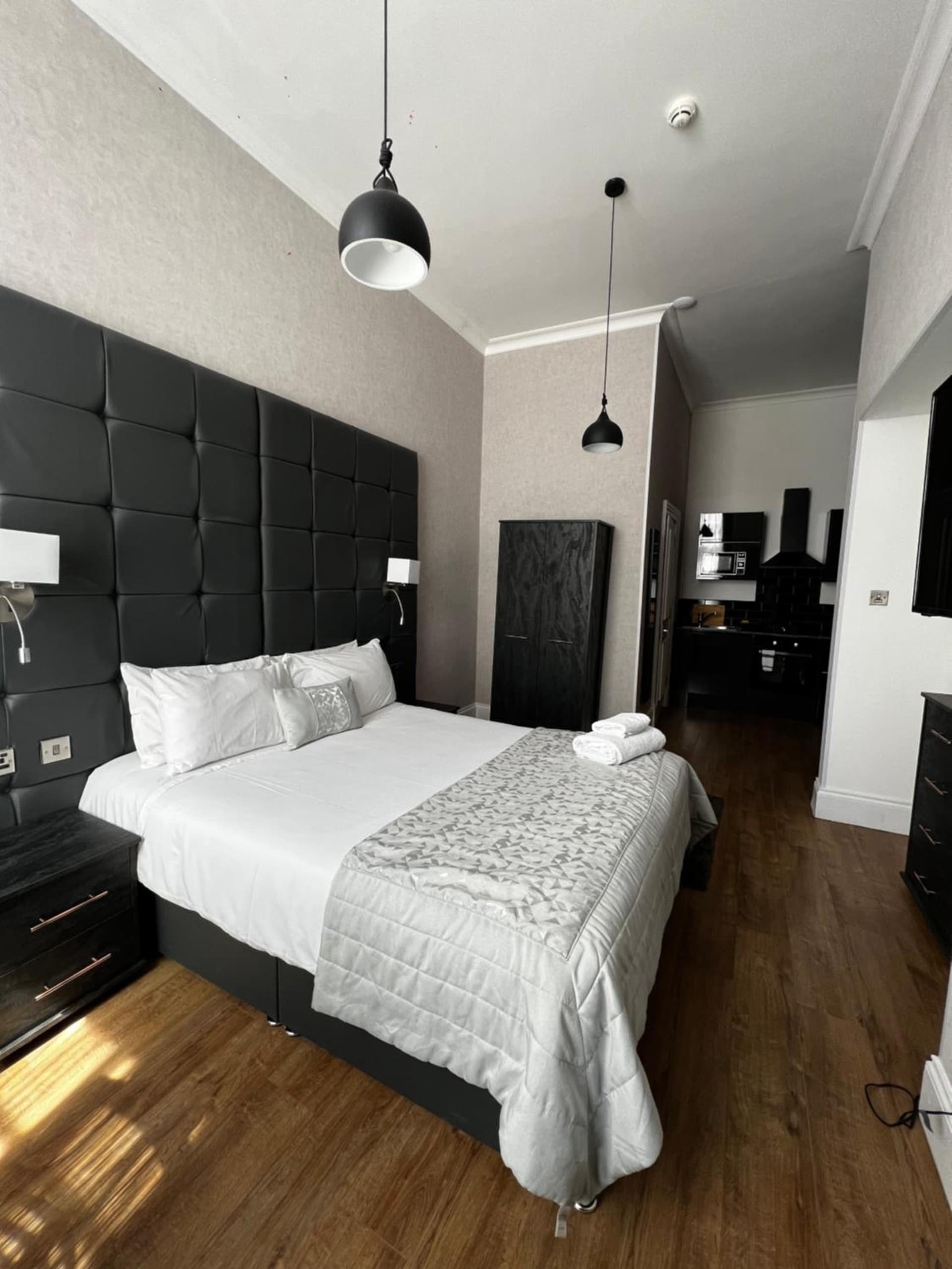 Amani Apartments - Glasgow City Centre 5