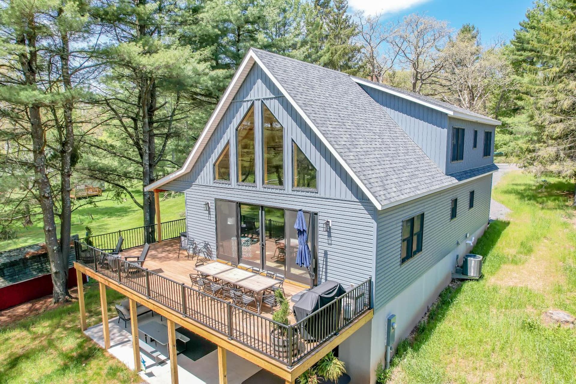 Amazing Flat Lakefront Home with Hot Tub Fire Pit