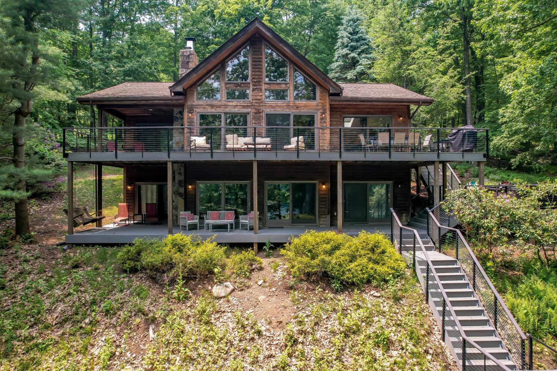 Pet friendly Newly renovated w dock Slip Fire Pit Hot Tub Kayaks