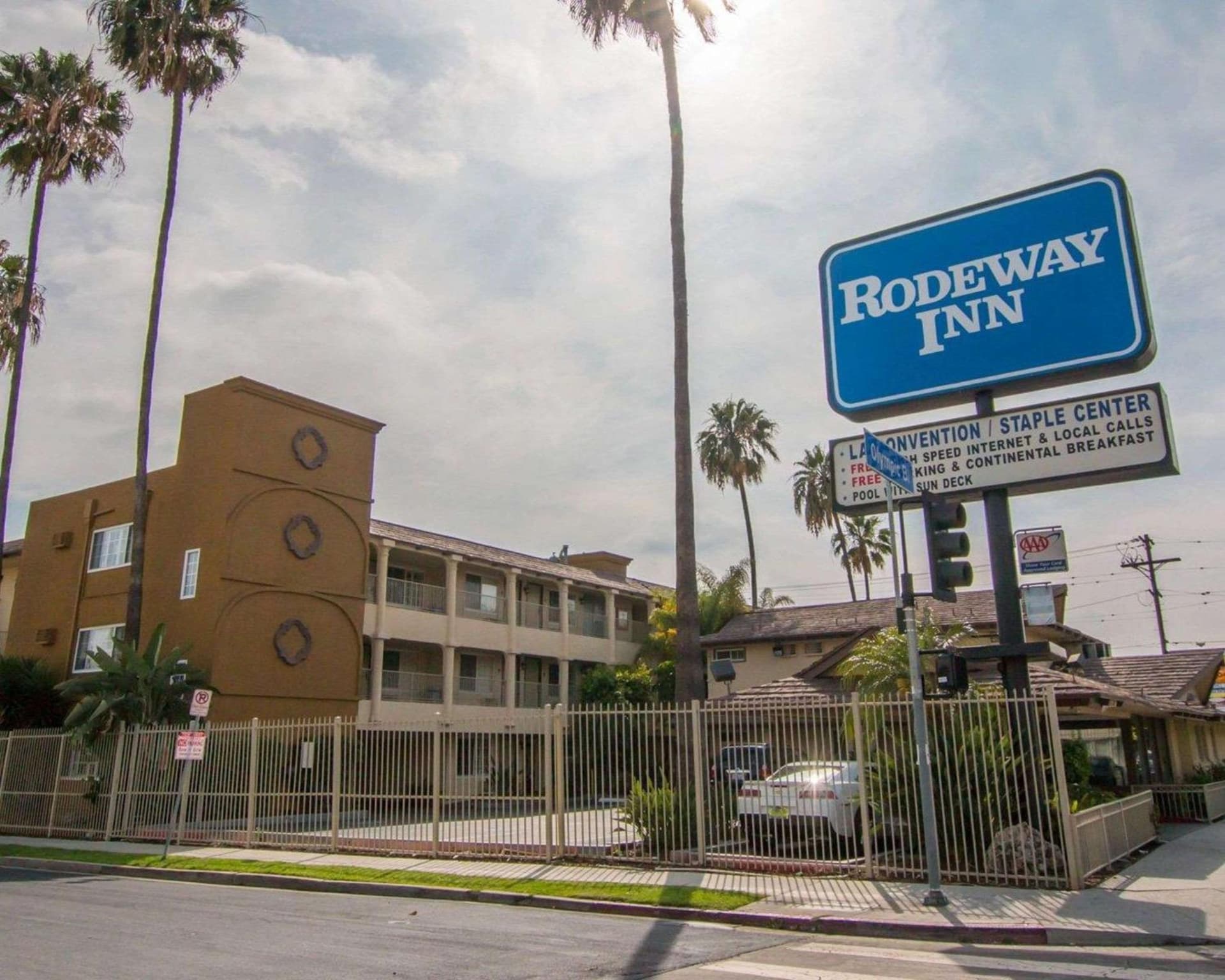 Rodeway Inn Convention Center