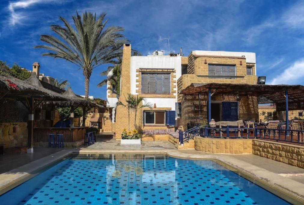 Sandorini Villa for Rent