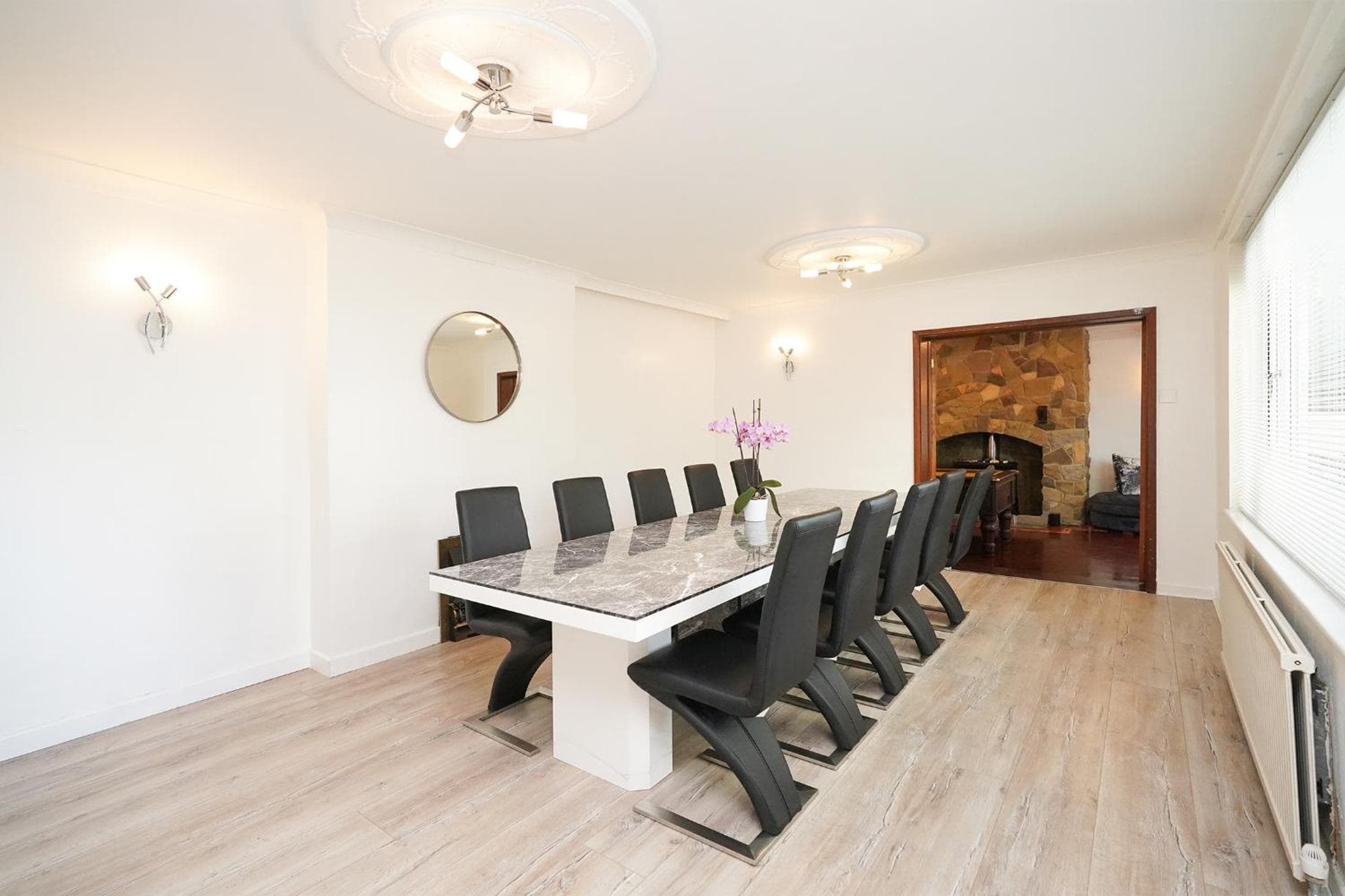 RentMySpaHome with Swimming Pool Hottub and Sauna