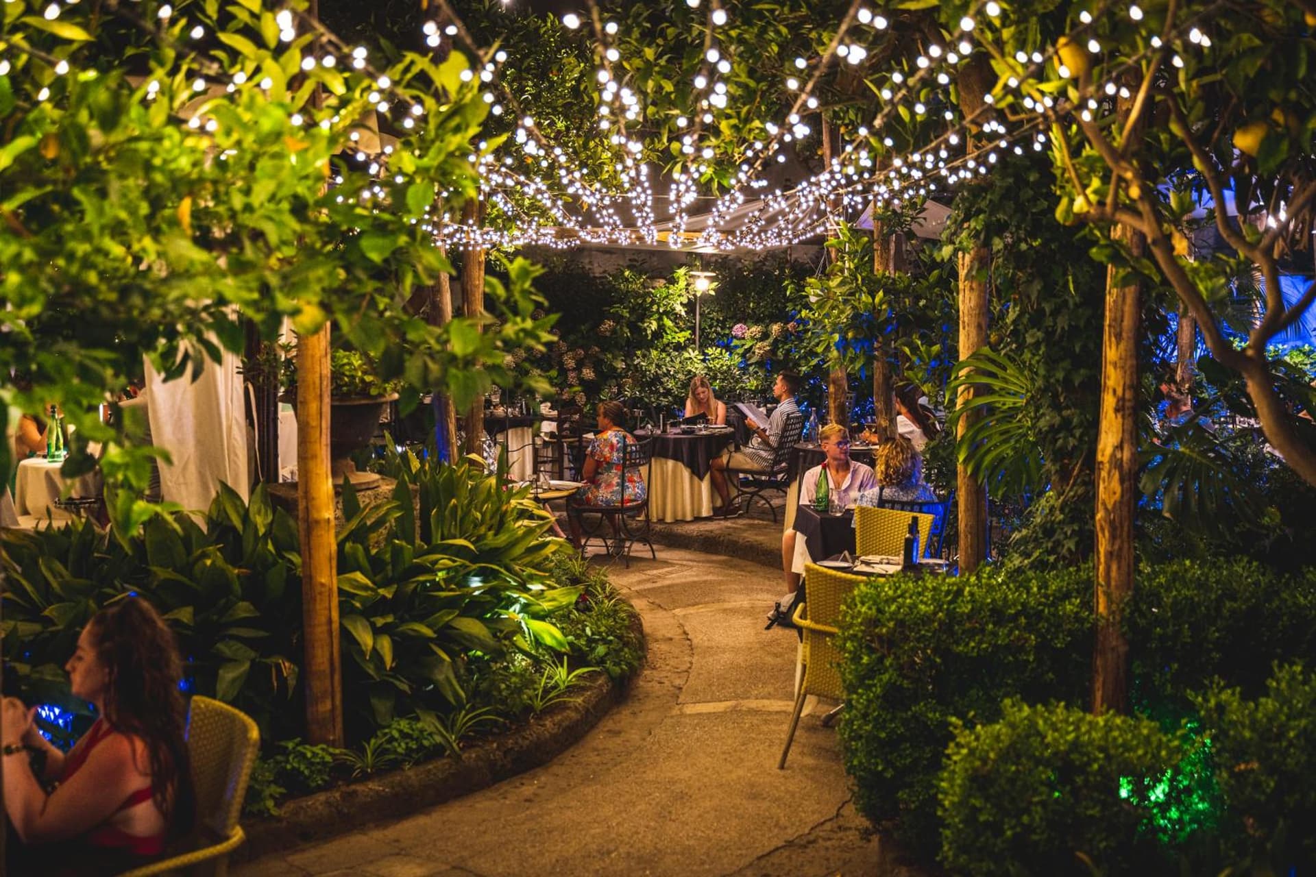 Cafè Latino Suites