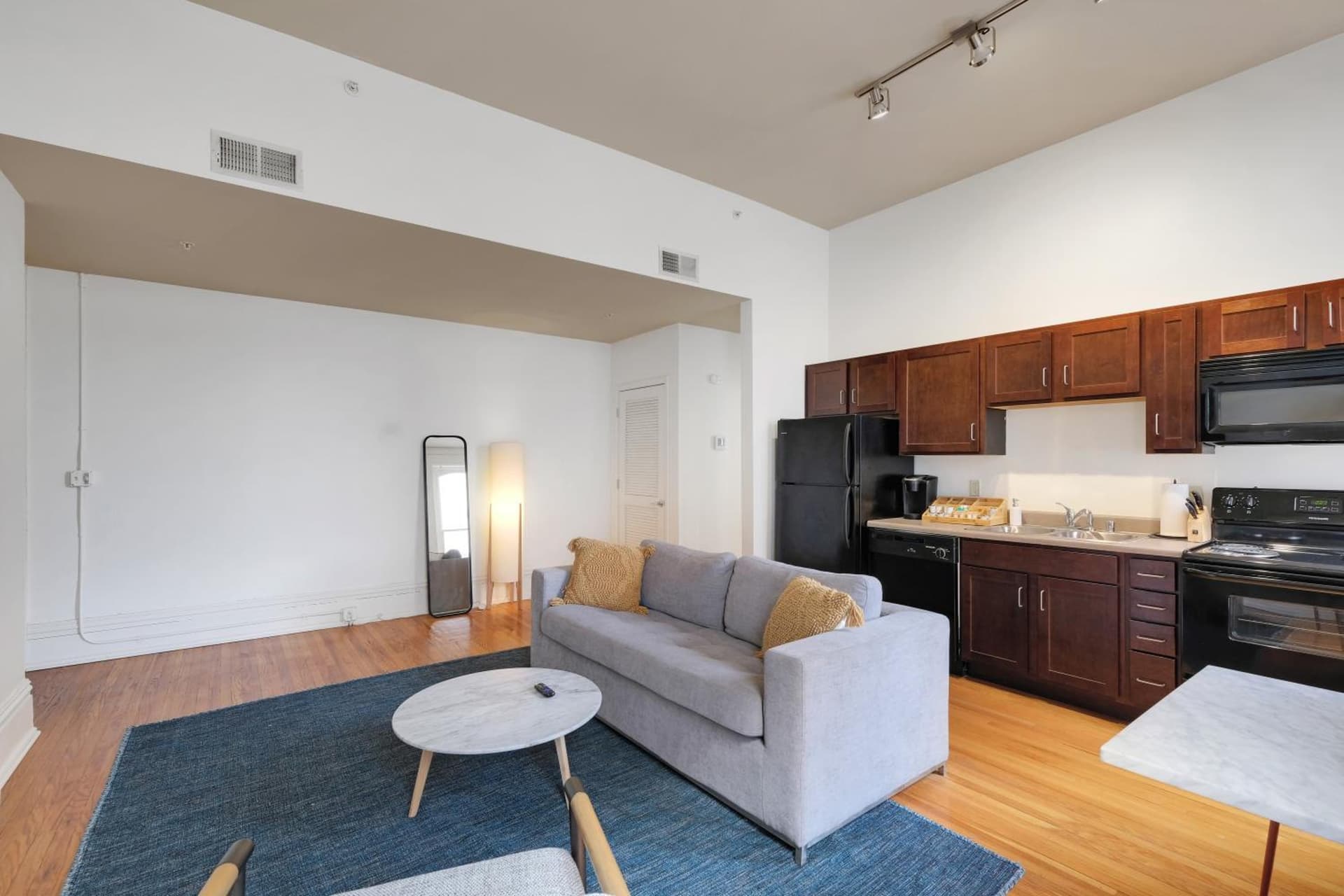 Historic Charm, Walkable Entertainment 5