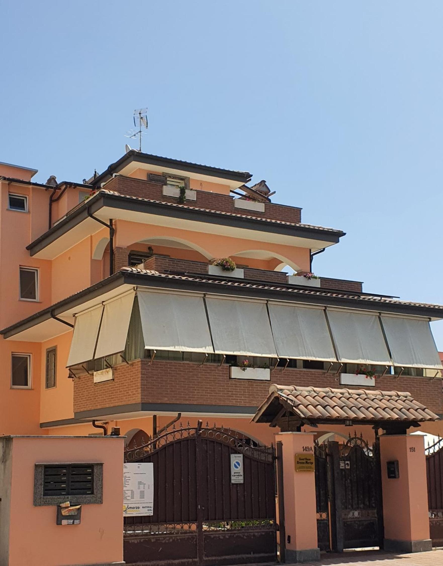 Guest House Brezza Marina