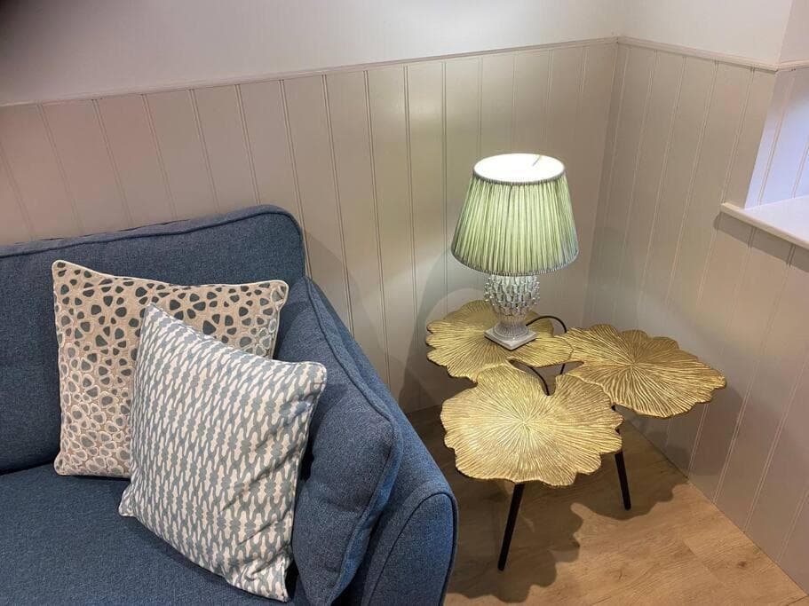 Hillview Cottage