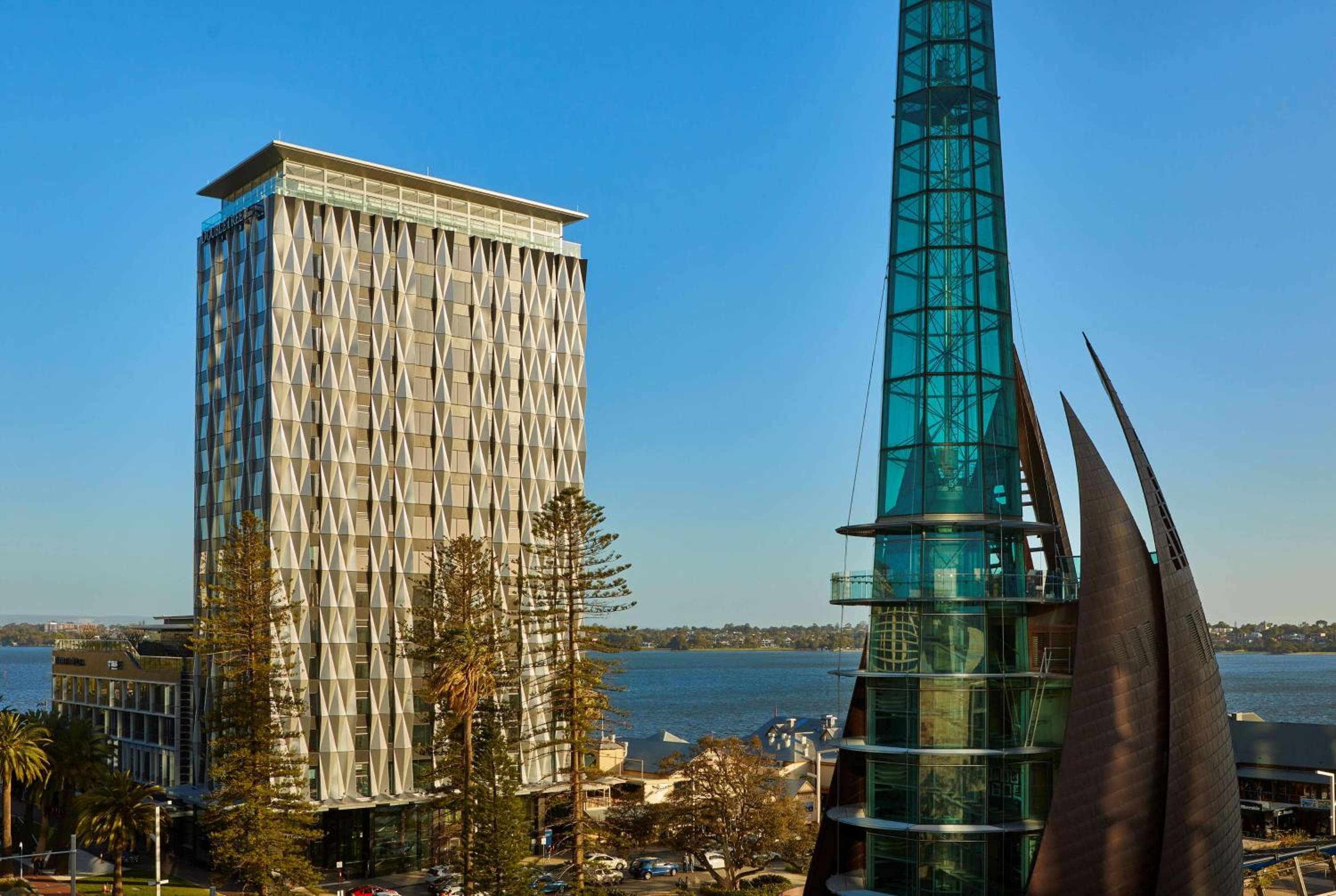 Doubletree By Hilton Perth Waterfront