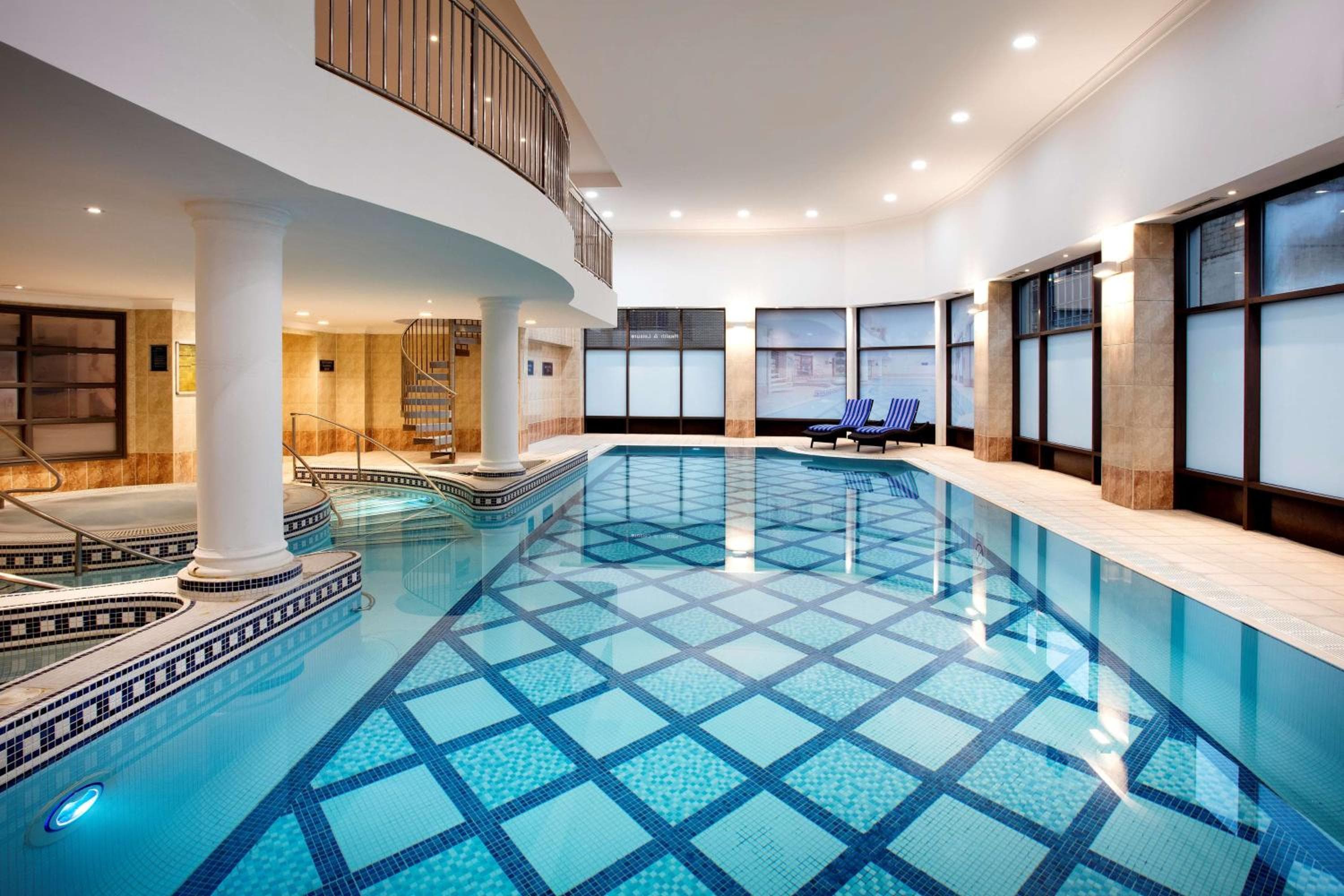 DoubleTree by Hilton Glasgow Central 5