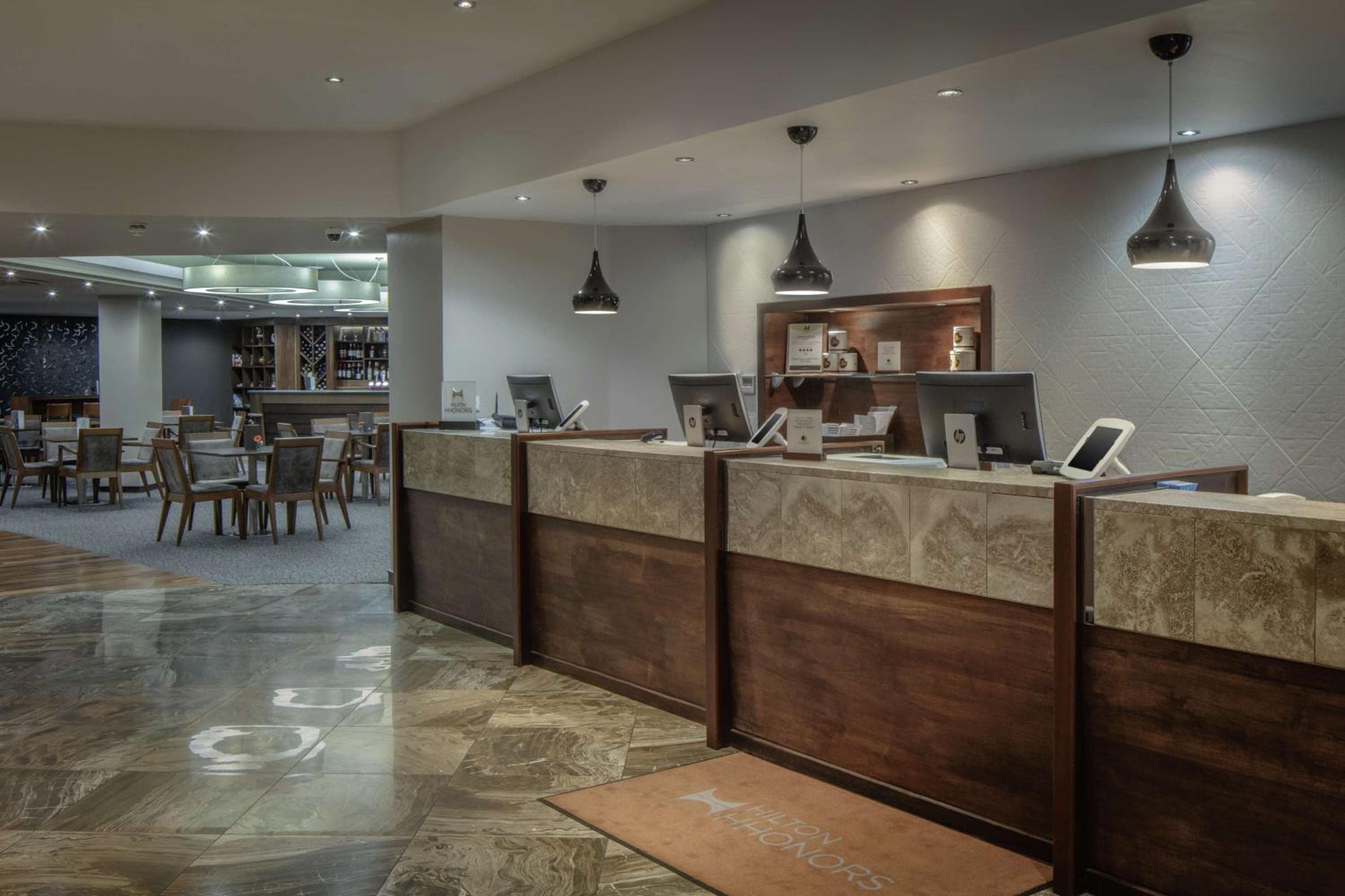 DoubleTree by Hilton Bristol City Centre 5