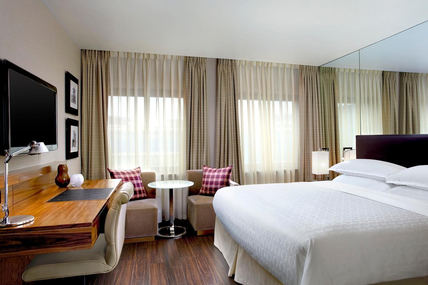 Sheraton Grand Hotel & Spa 2