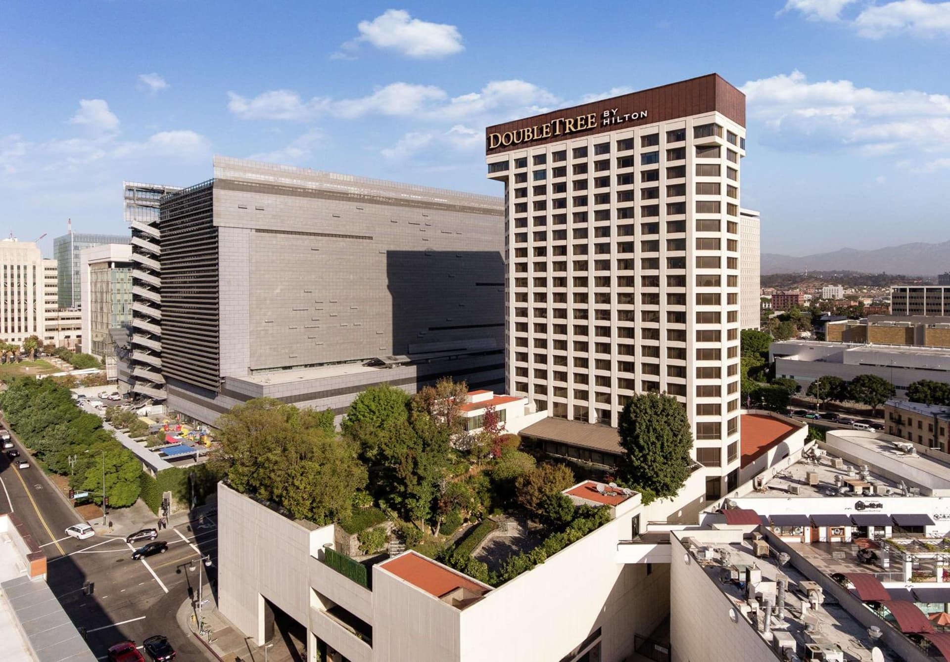 Doubletree by Hilton Los Angeles Downtown 4