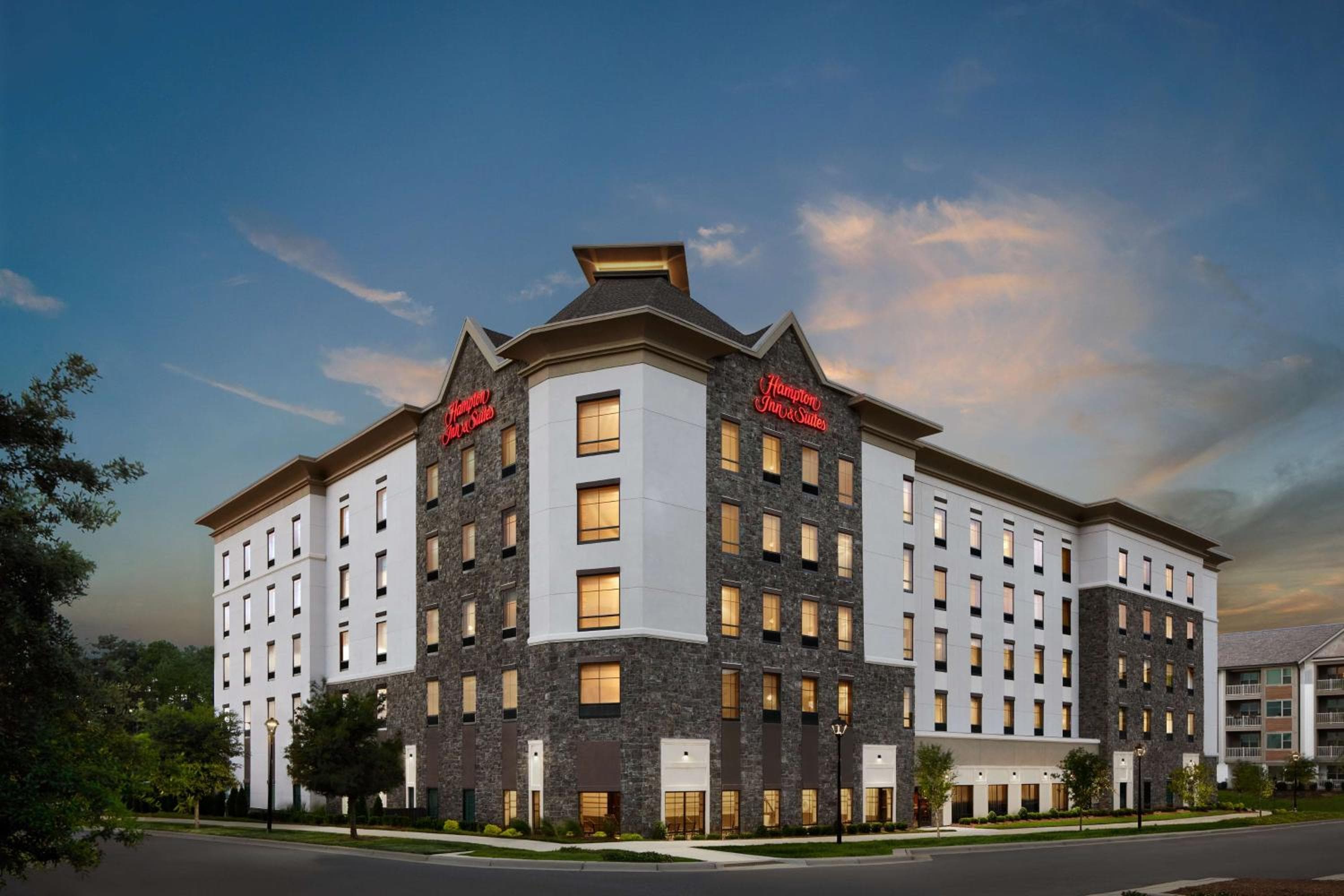 Hampton Inn & Suites Charlotte Steele Creek Road, NC