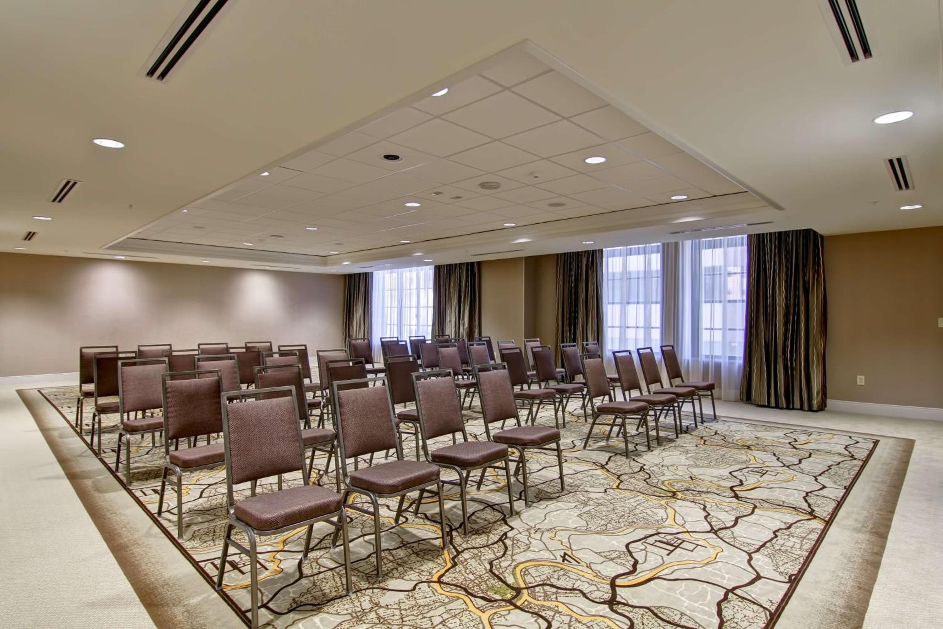 Homewood Suites by Hilton Cincinnati-Downtown